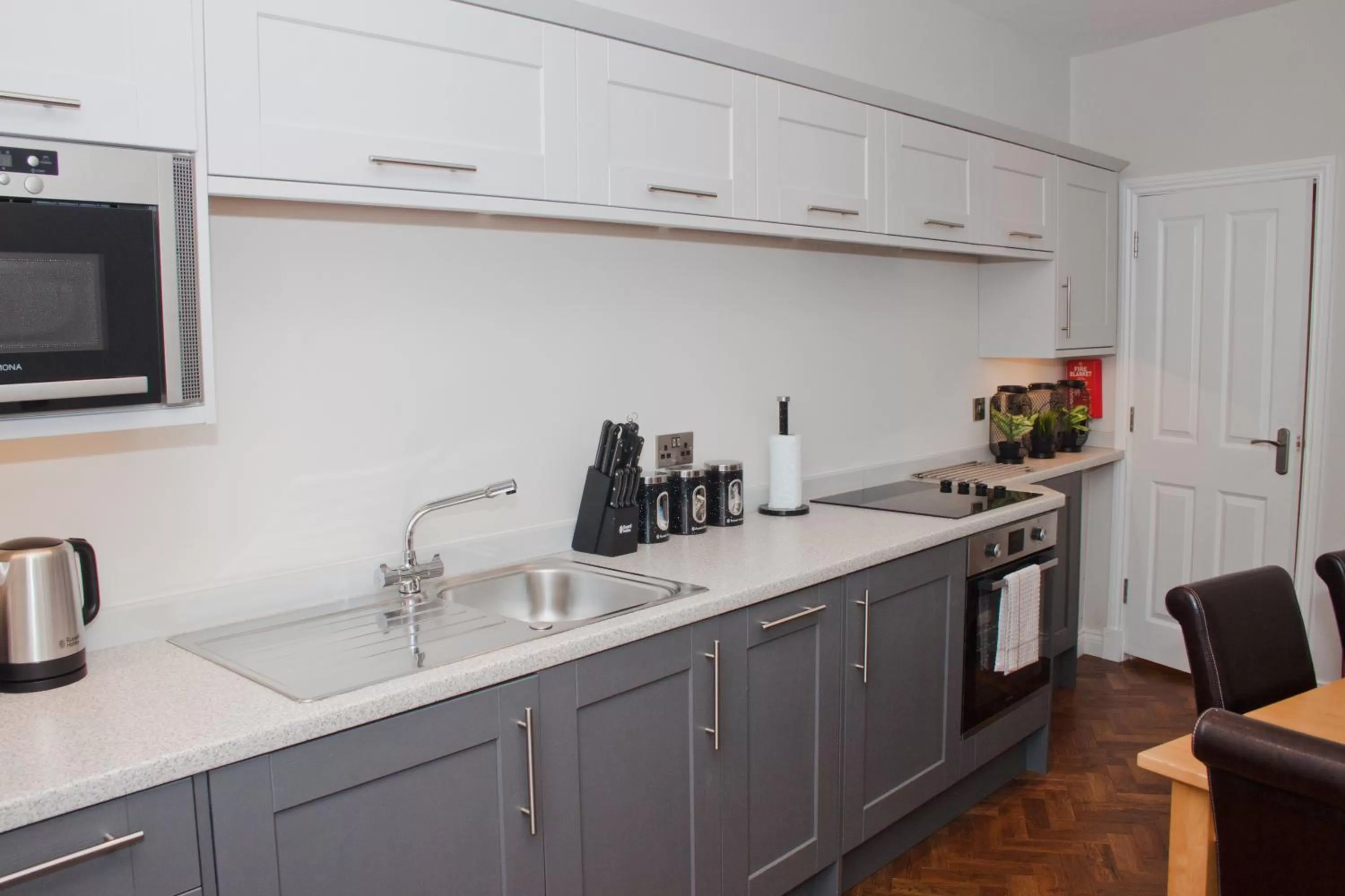 Kitchen or kitchenette in Goodramgate Apartments