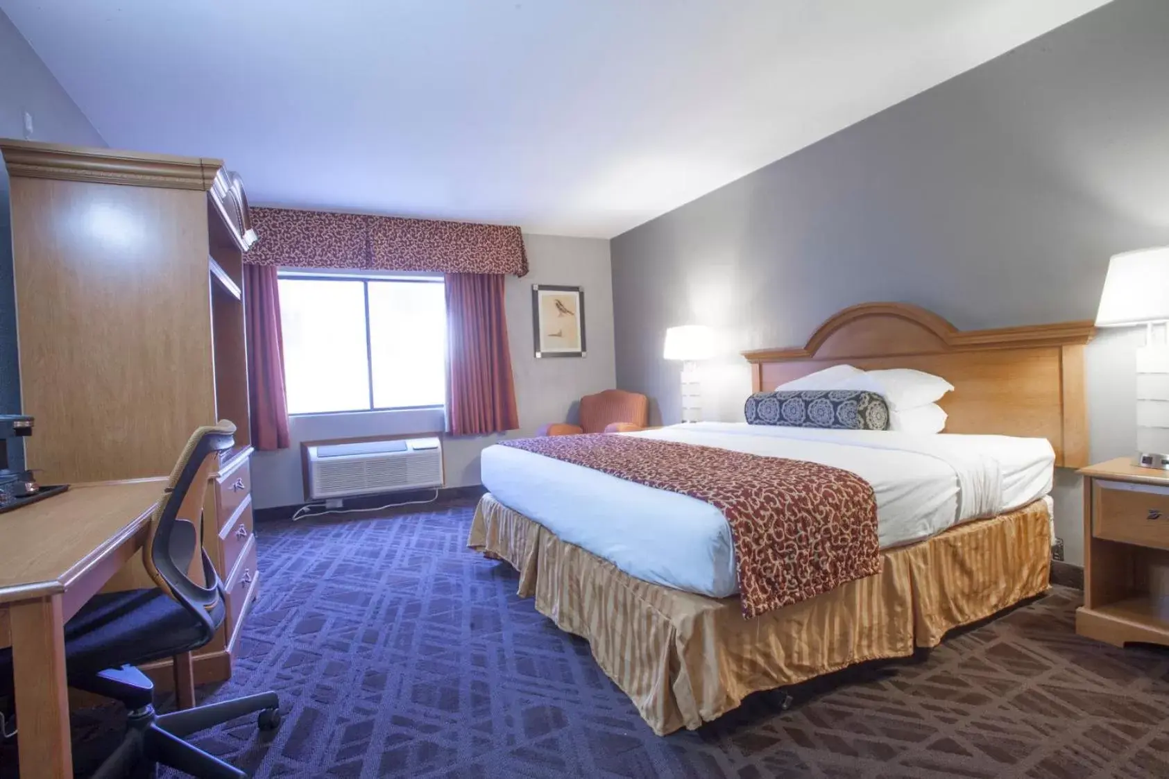 Photo of the whole room, Bed in Ramada by Wyndham Barstow Photo of the whole room, Bed in Ramada by Wyndham Barstow