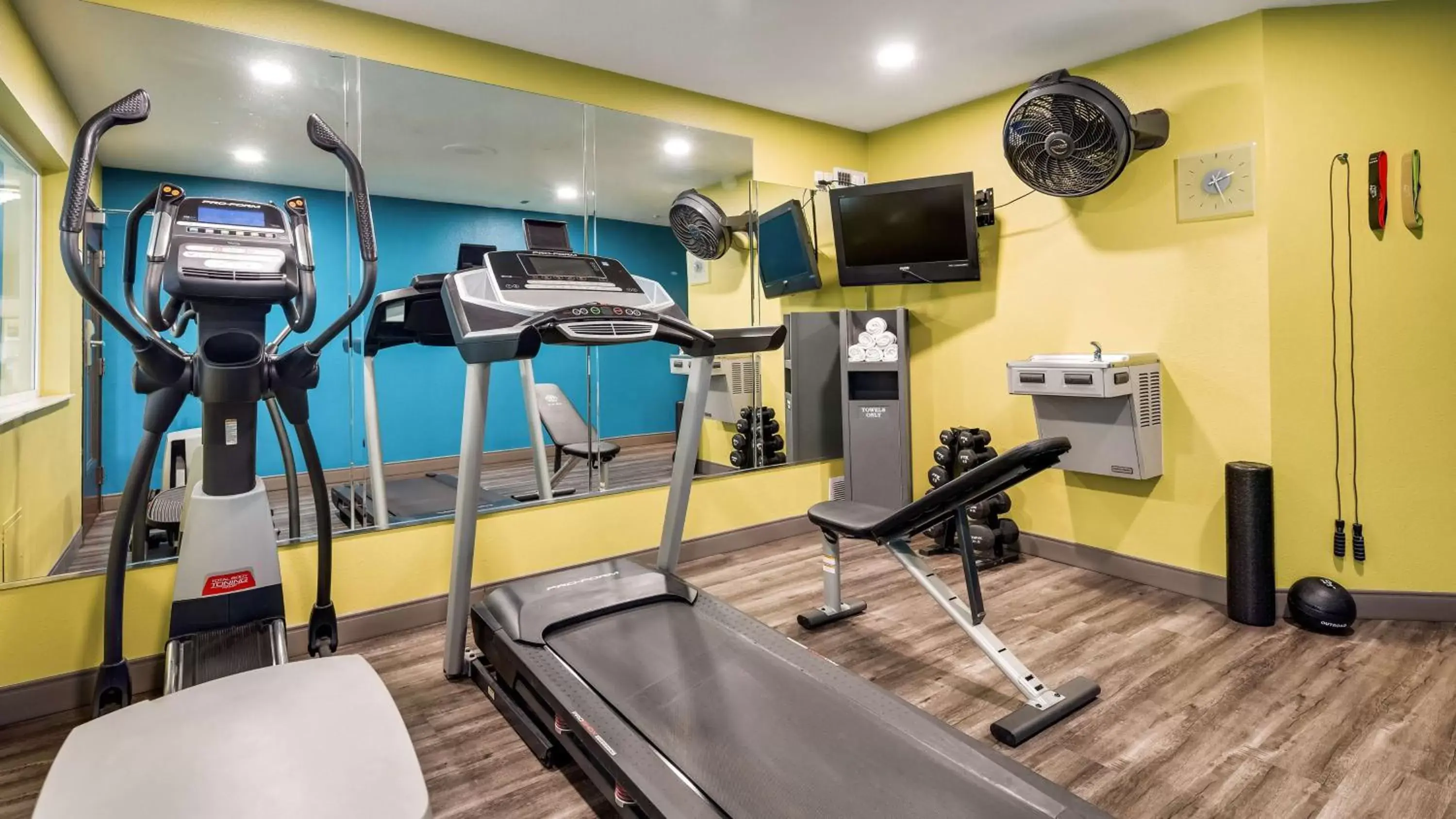 Activities, Fitness Center/Facilities in Best Western Sandy Inn