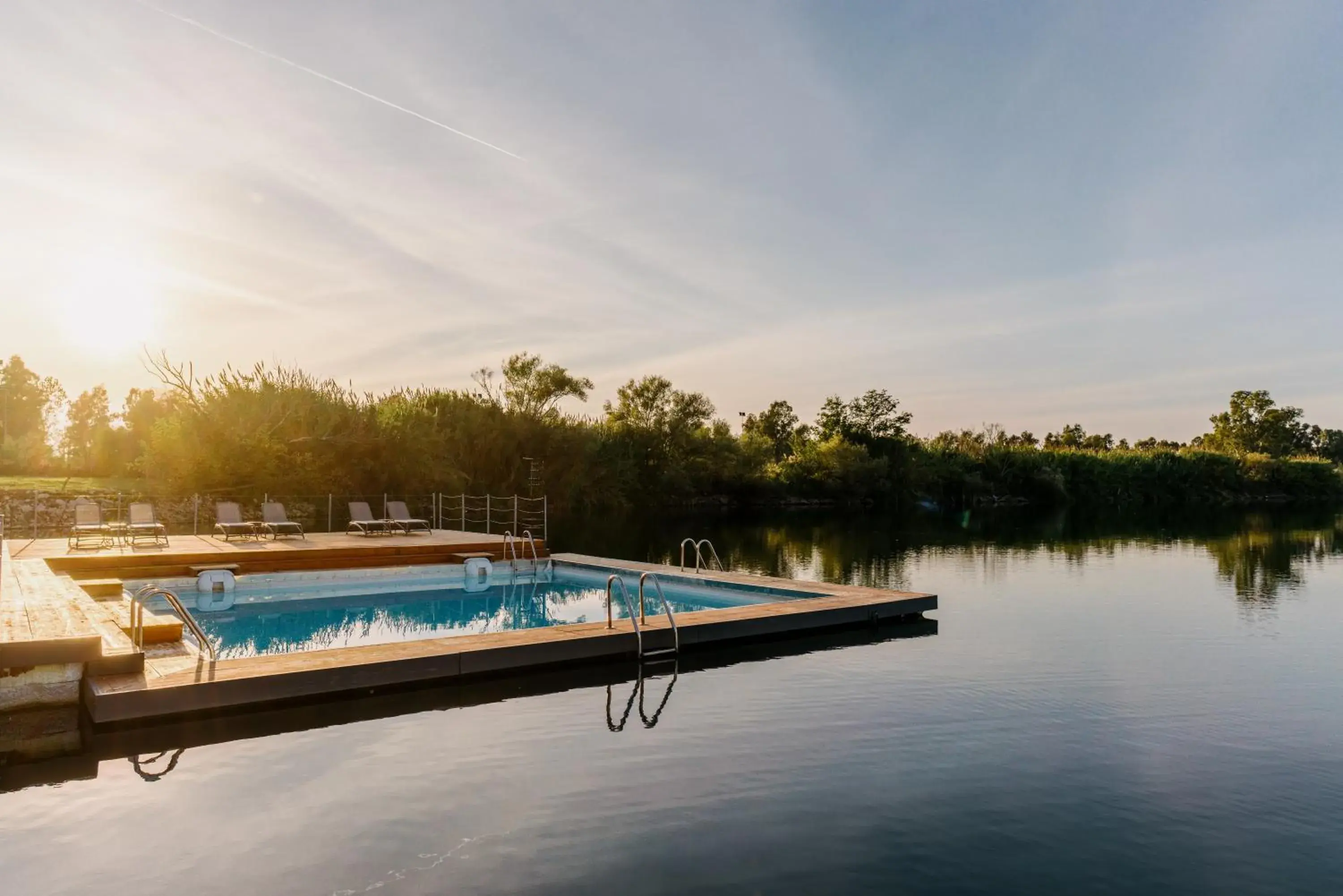 Swimming Pool in Nabi Resort Glamping & SPA