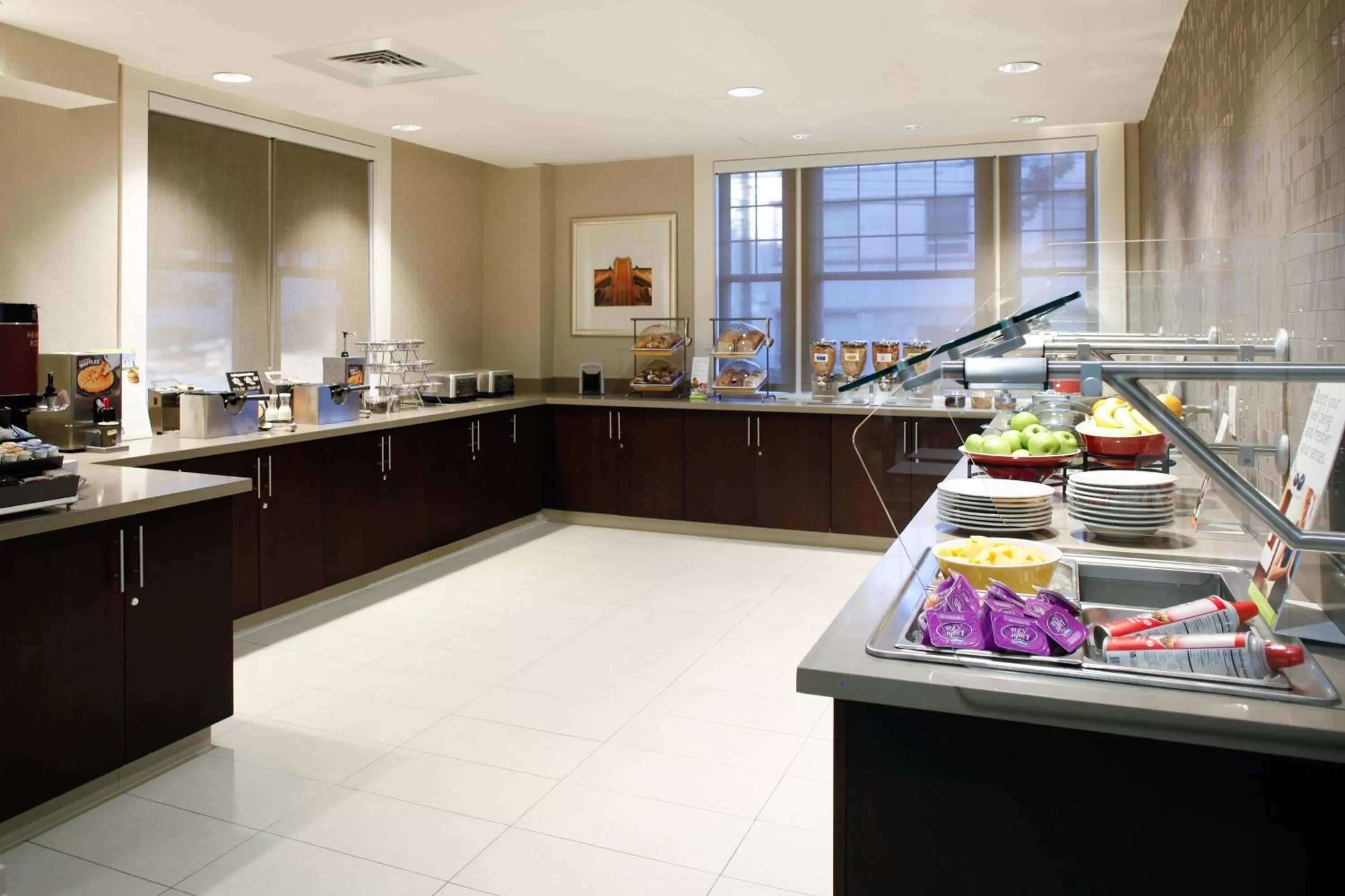 Breakfast in Residence Inn by Marriott Atlanta Midtown/Georgia Tech