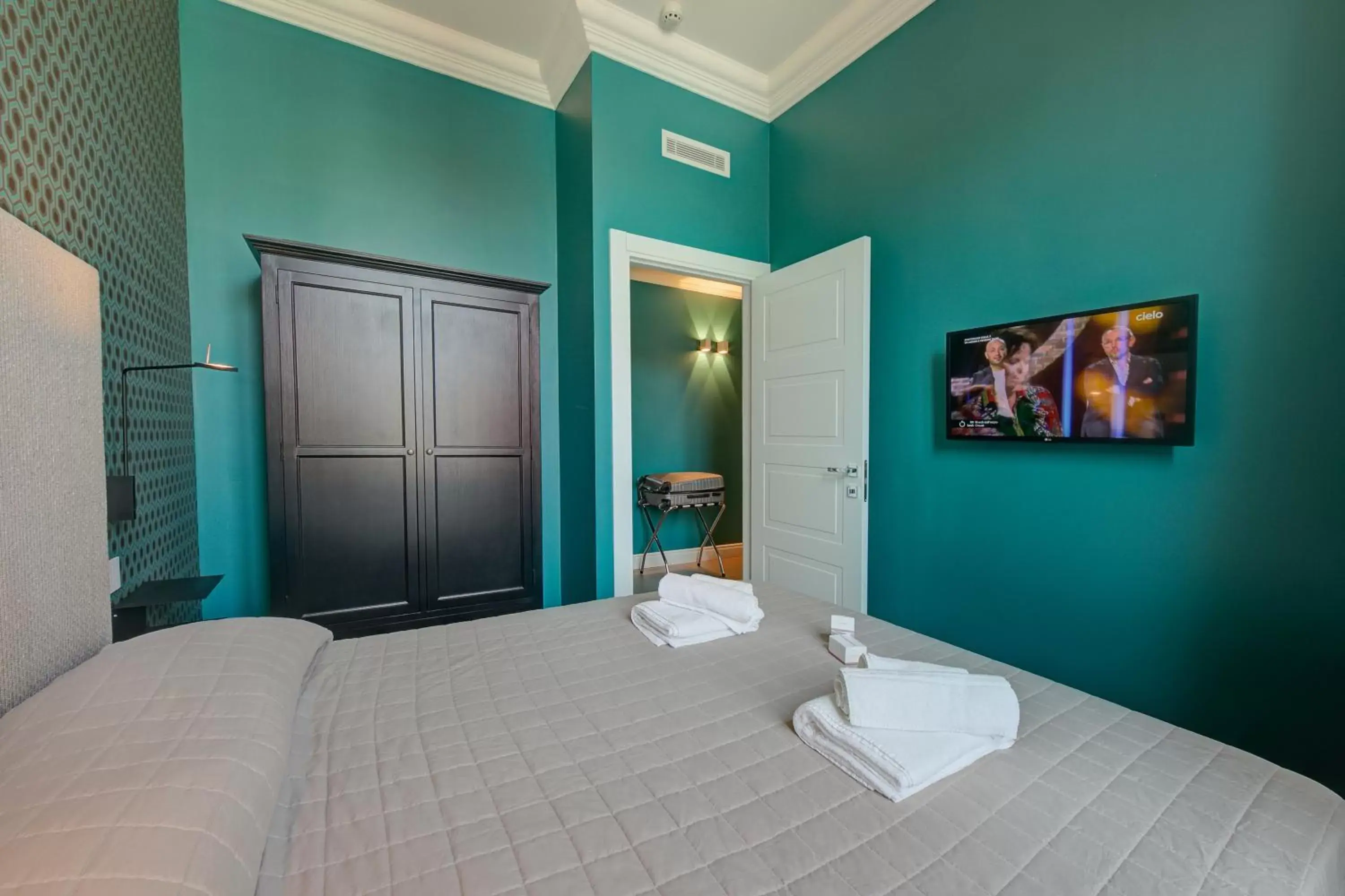 Bedroom, Bed in Boutique Central Apartments- Happy Rentals