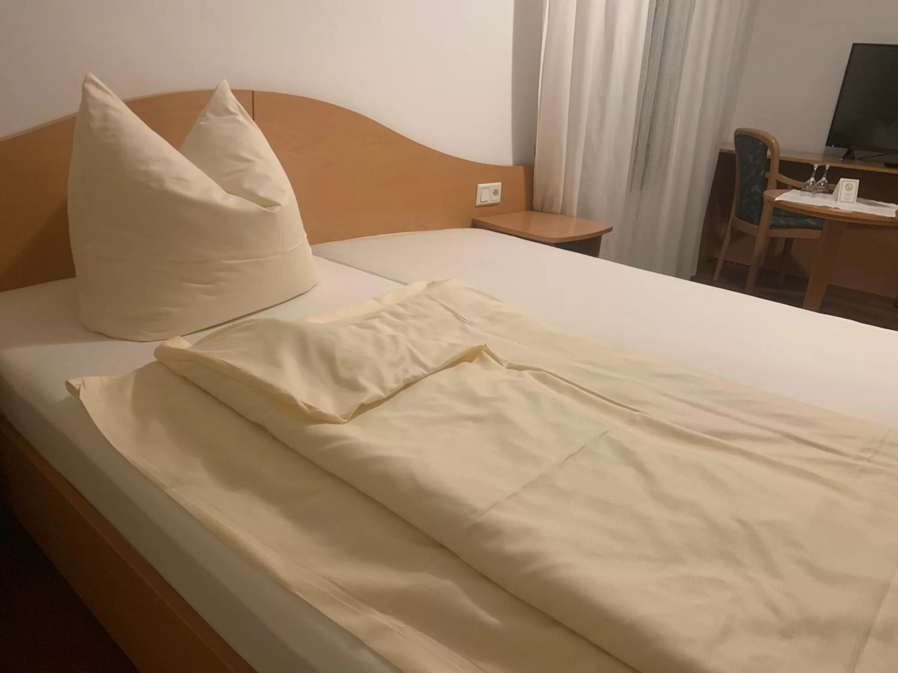 Bed in Hotel & Restaurant Rosenhof