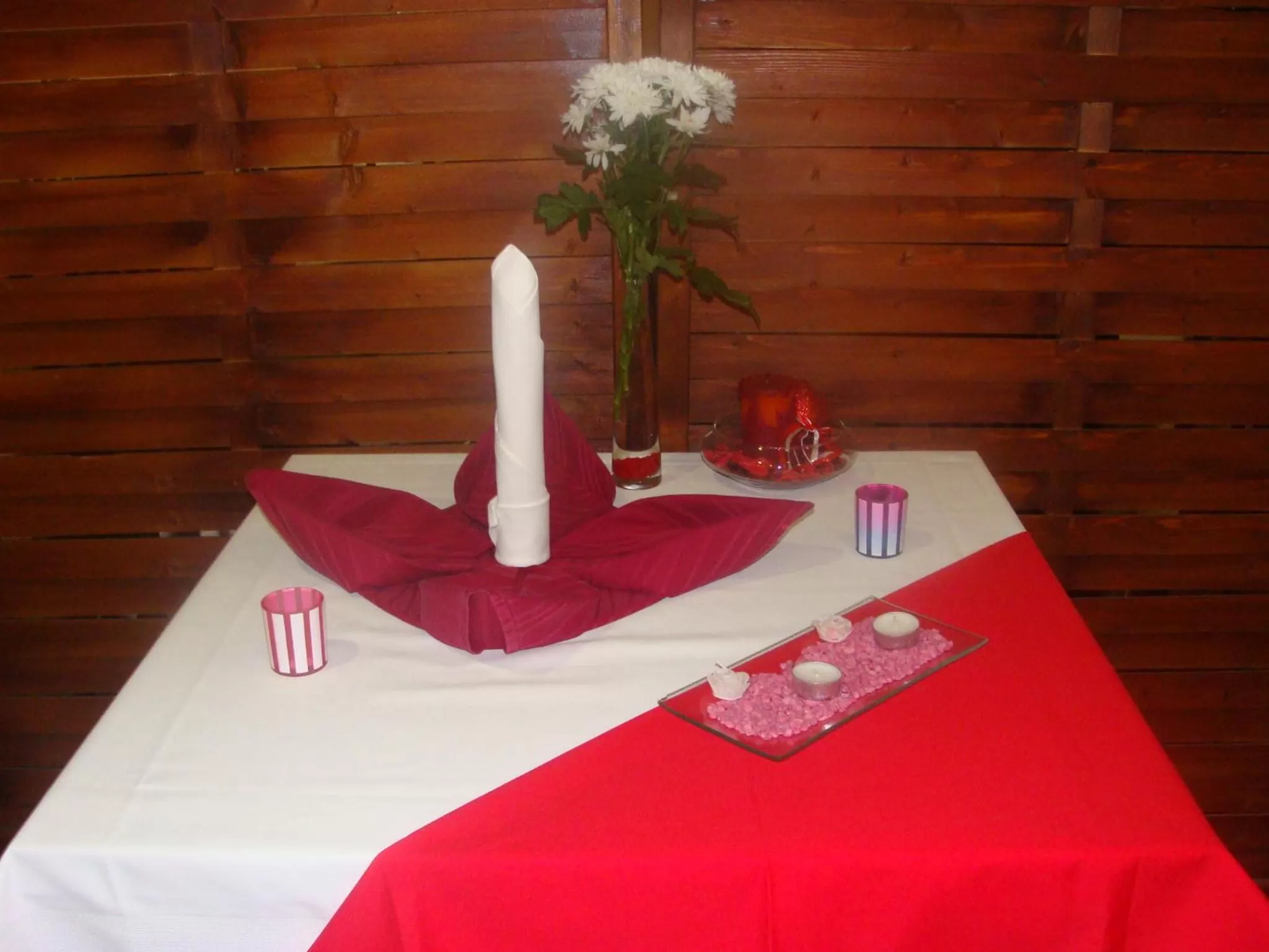 Decorative detail, Bed in Lugarnica