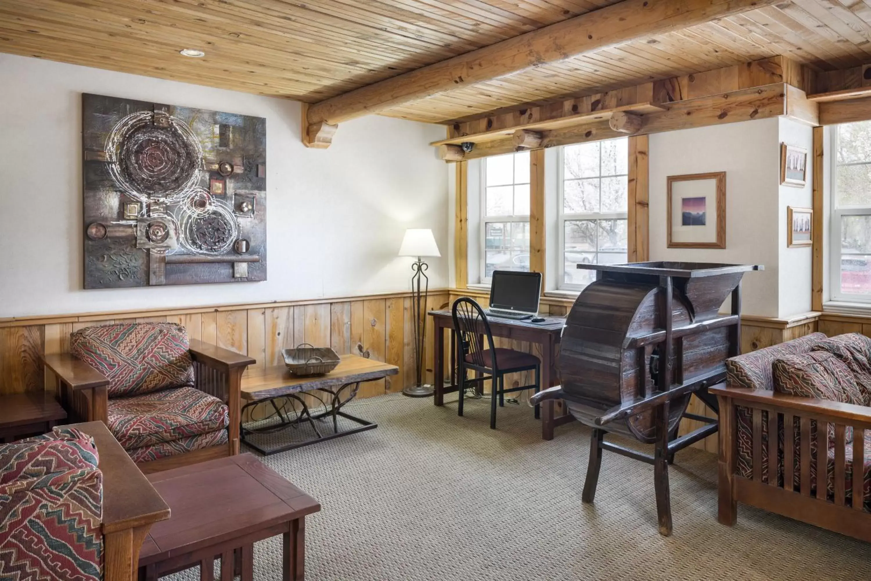 Lobby or reception, Seating Area in River Canyon Lodge