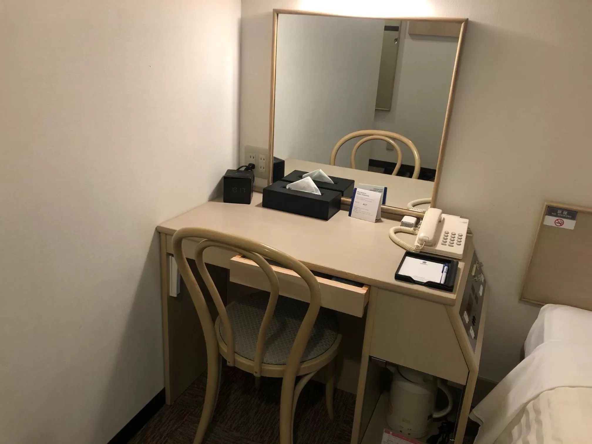 Photo of the whole room, Bed in Best Western Osaka Tsukamoto