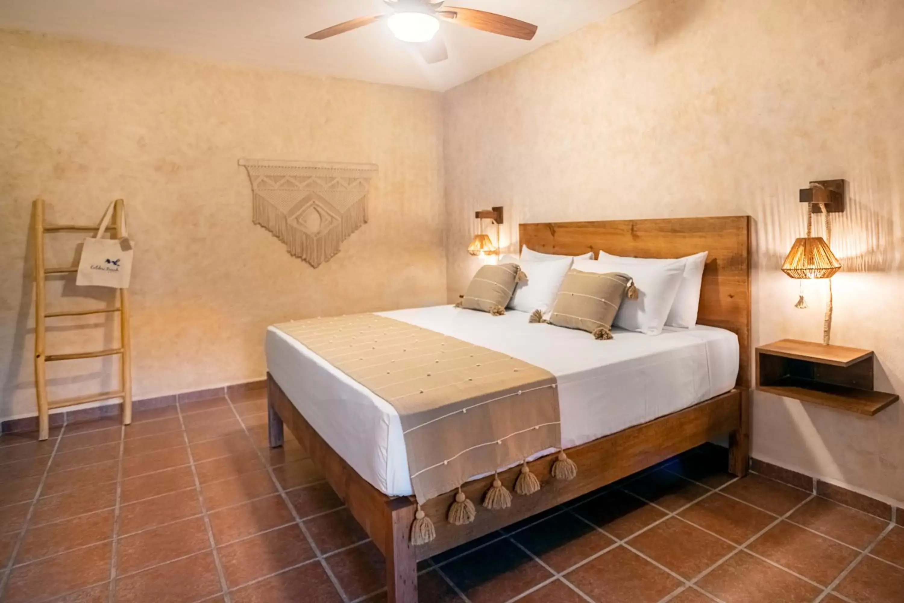 Bedroom, Bed in Hotel Colibri Beach