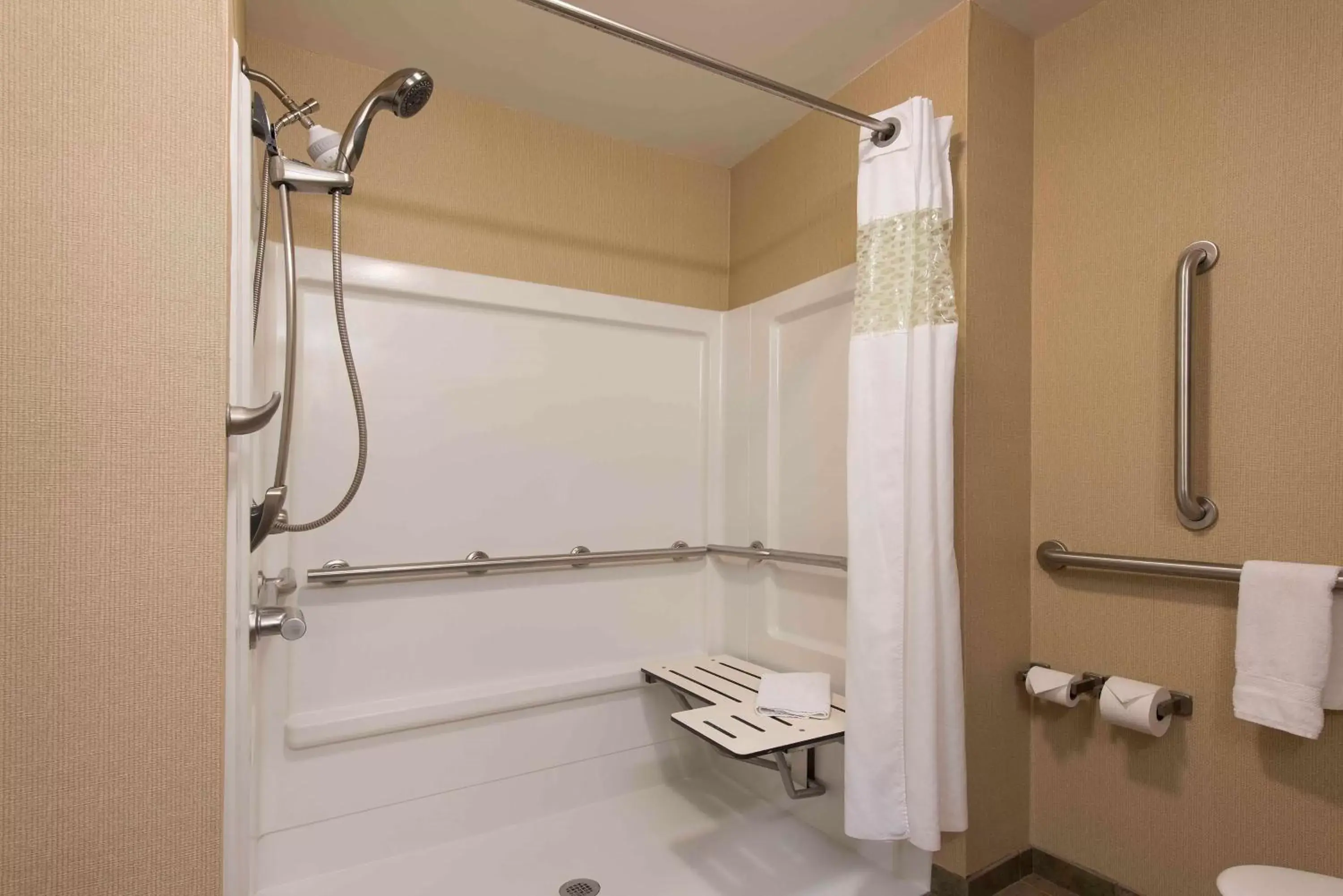 Bathroom in Hampton Inn & Suites Danville