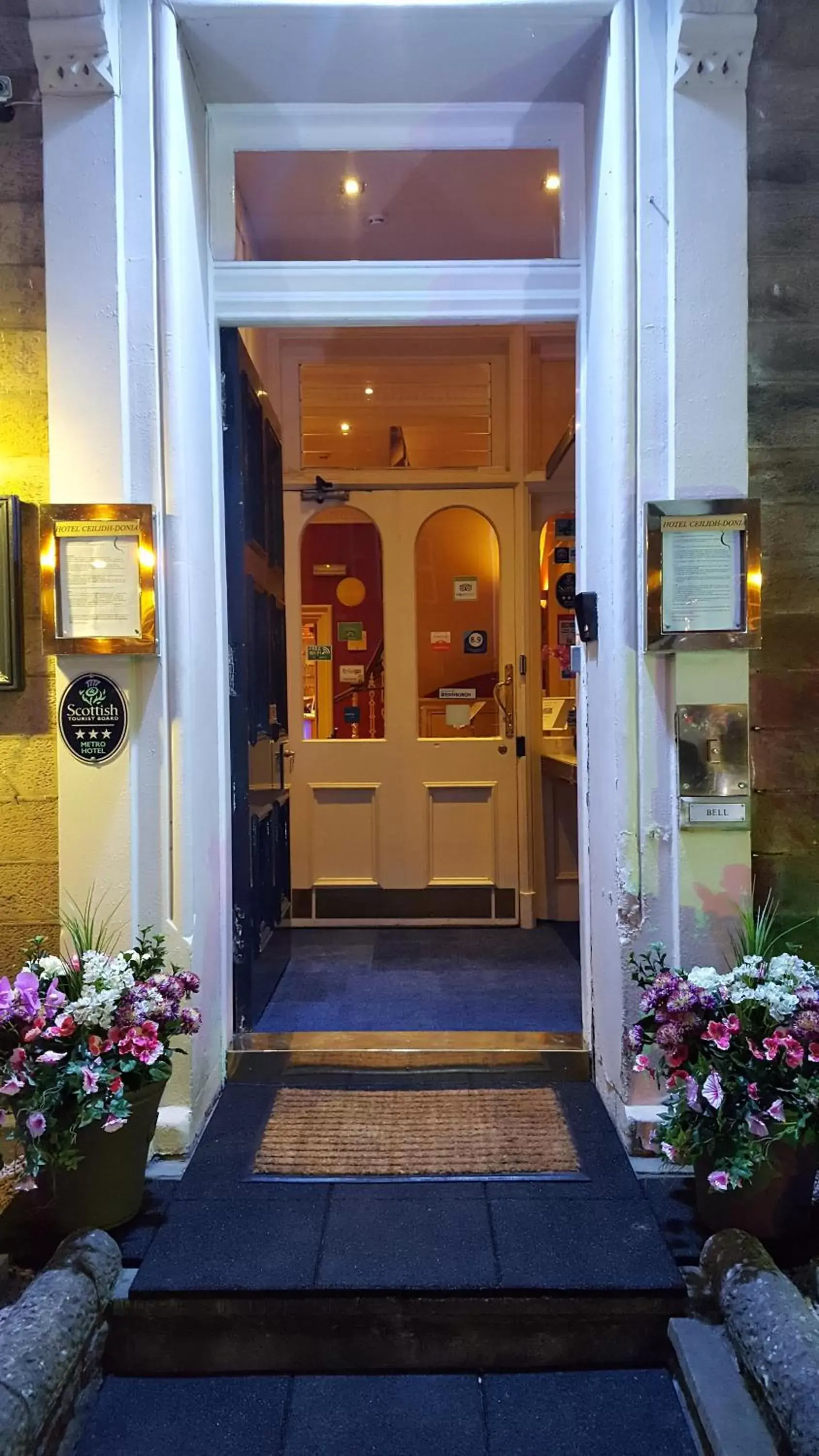 Lobby or reception, Facade/Entrance in Hotel Ceilidh-Donia