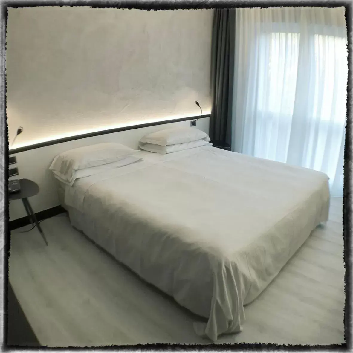 Bed in Brianteo Hotel and Restaurant