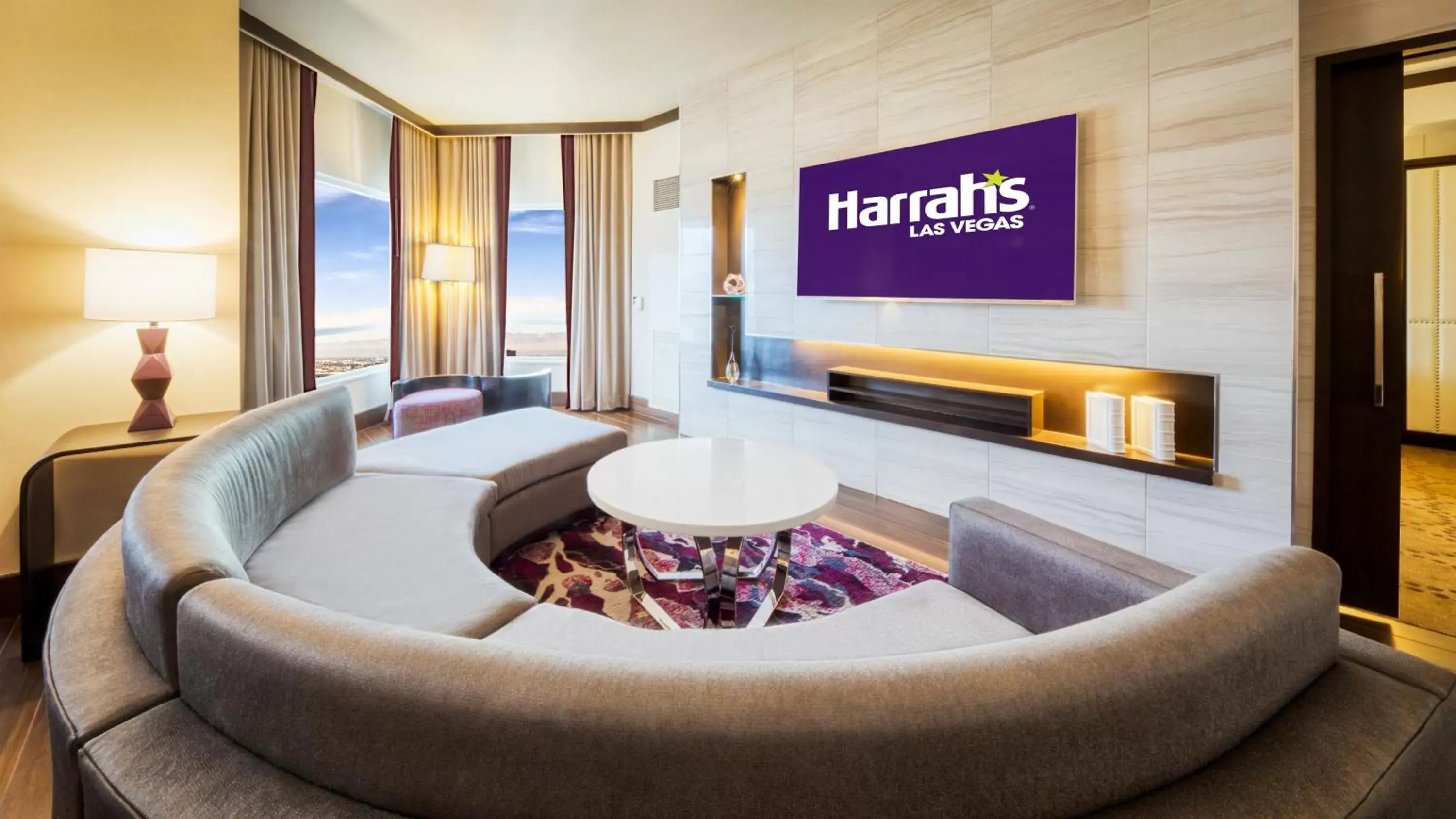 TV and multimedia in Harrah's Las Vegas Hotel & Casino