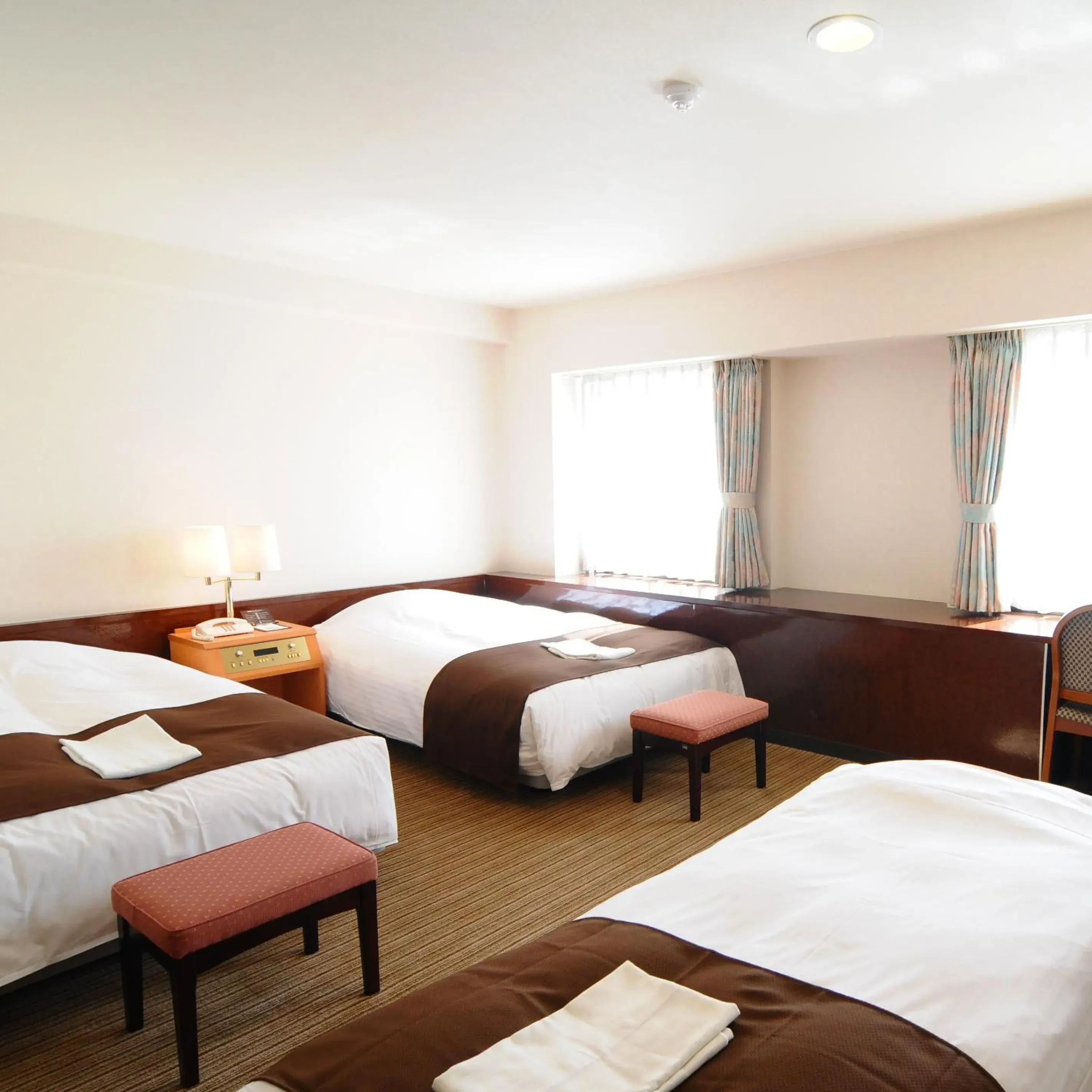 Bed in Niigata Toei Hotel