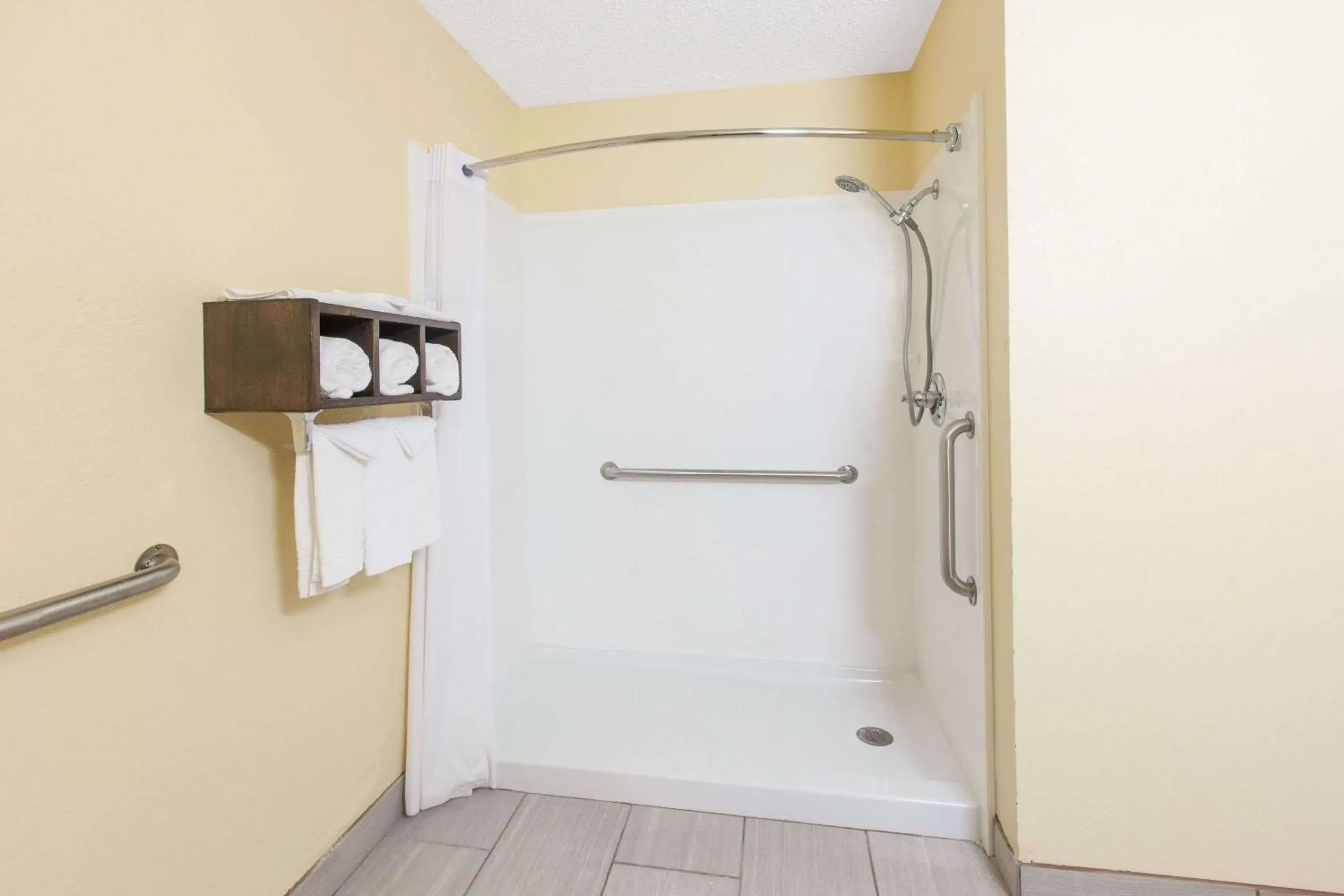 Bathroom in Days Inn by Wyndham Miami