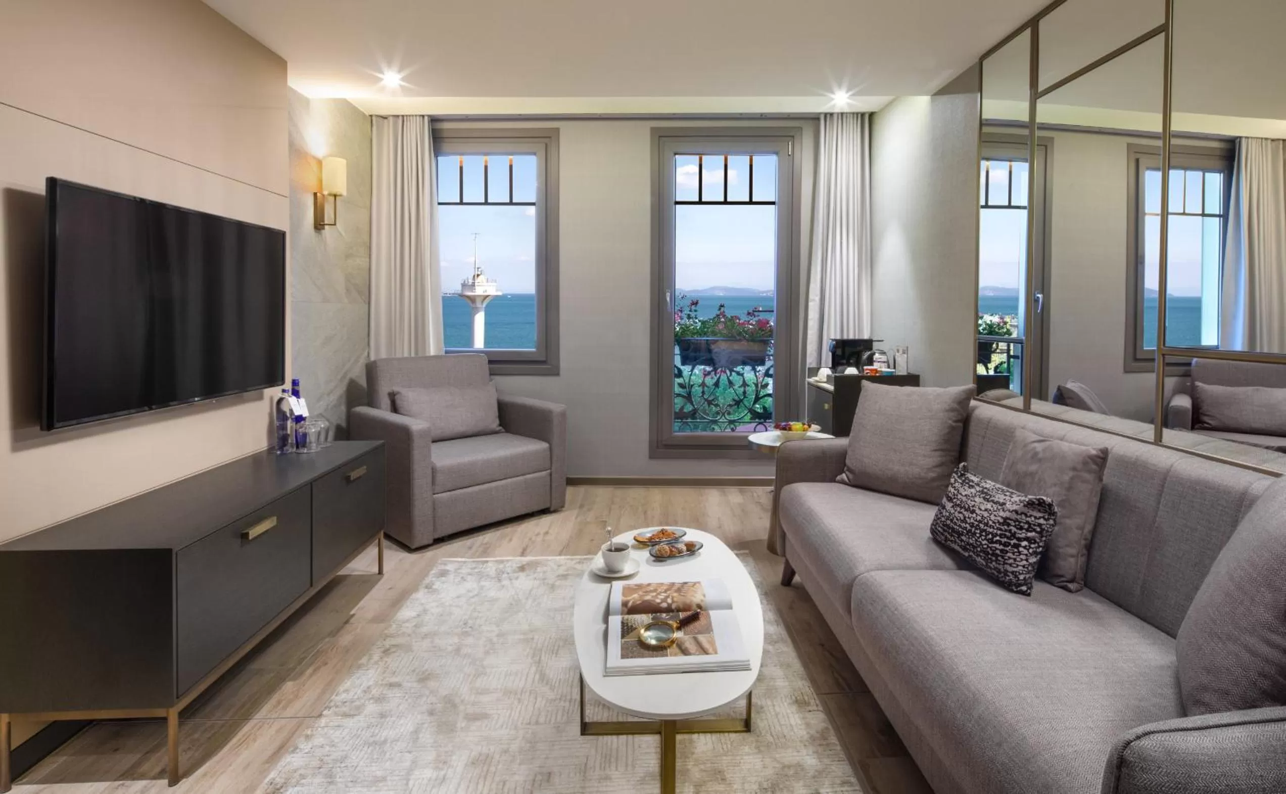 Living room in Mula Hotel