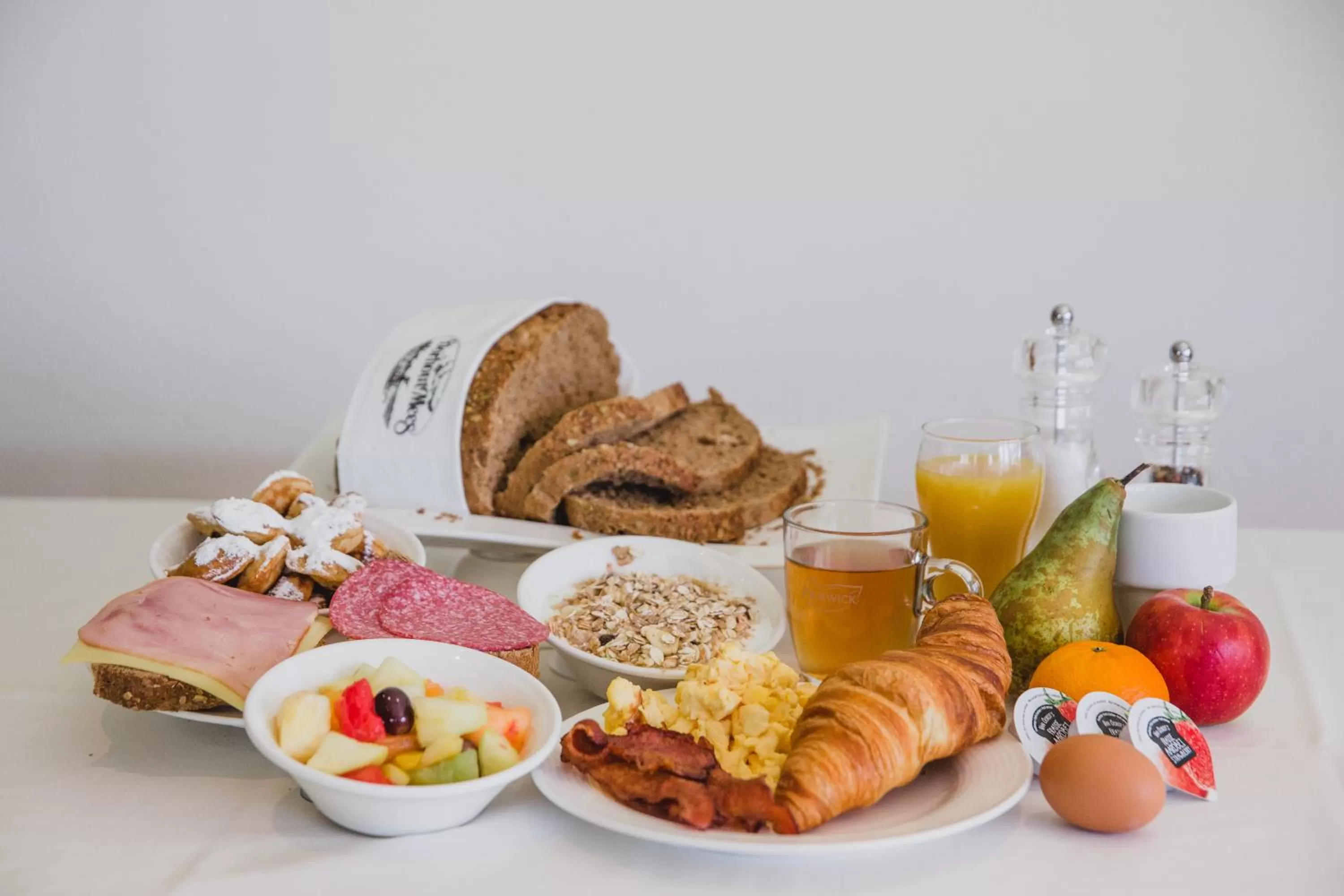 Breakfast in Hotel Sportsbar & Brasserie Dorhout Mees