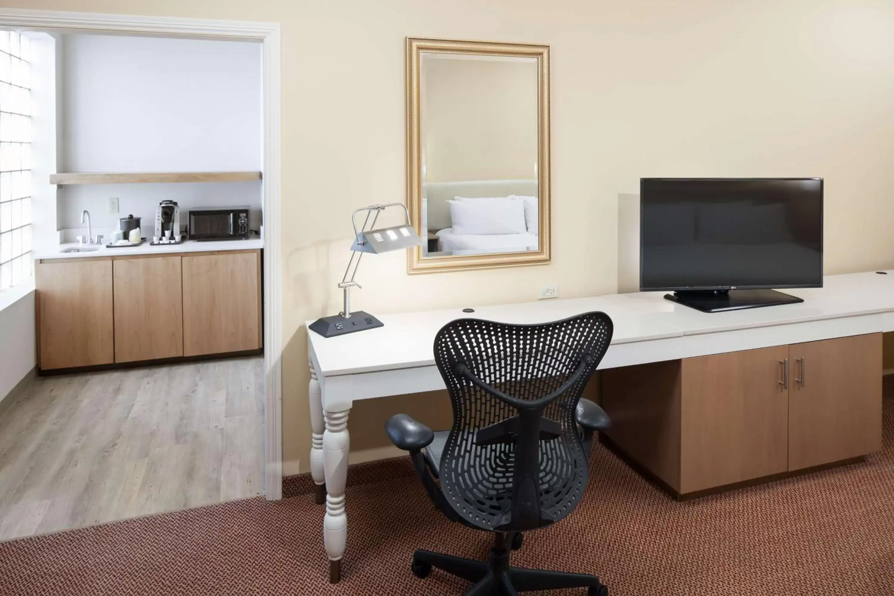 Bedroom in Hilton Garden Inn McAllen Airport Bedroom in Hilton Garden Inn McAllen Airport