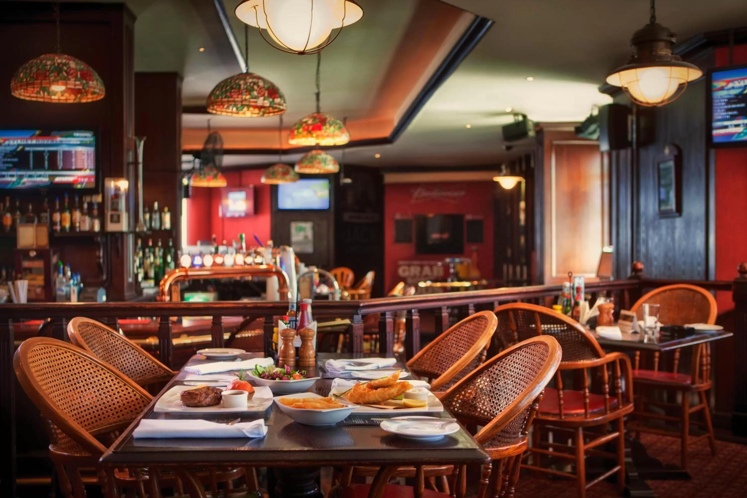 Restaurant/places to eat in Jumeira Rotana – Dubai