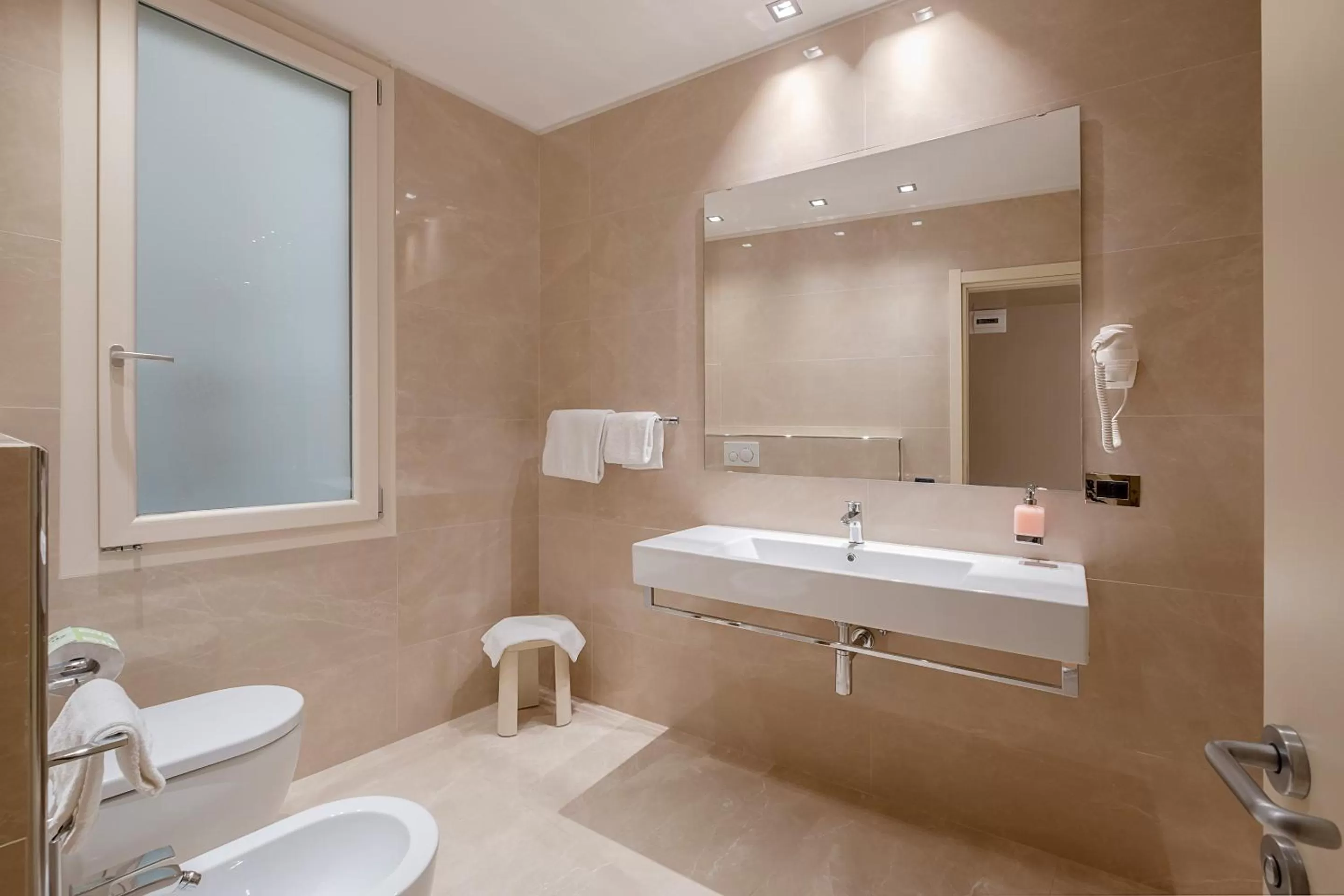 Toilet in Hotel Touring