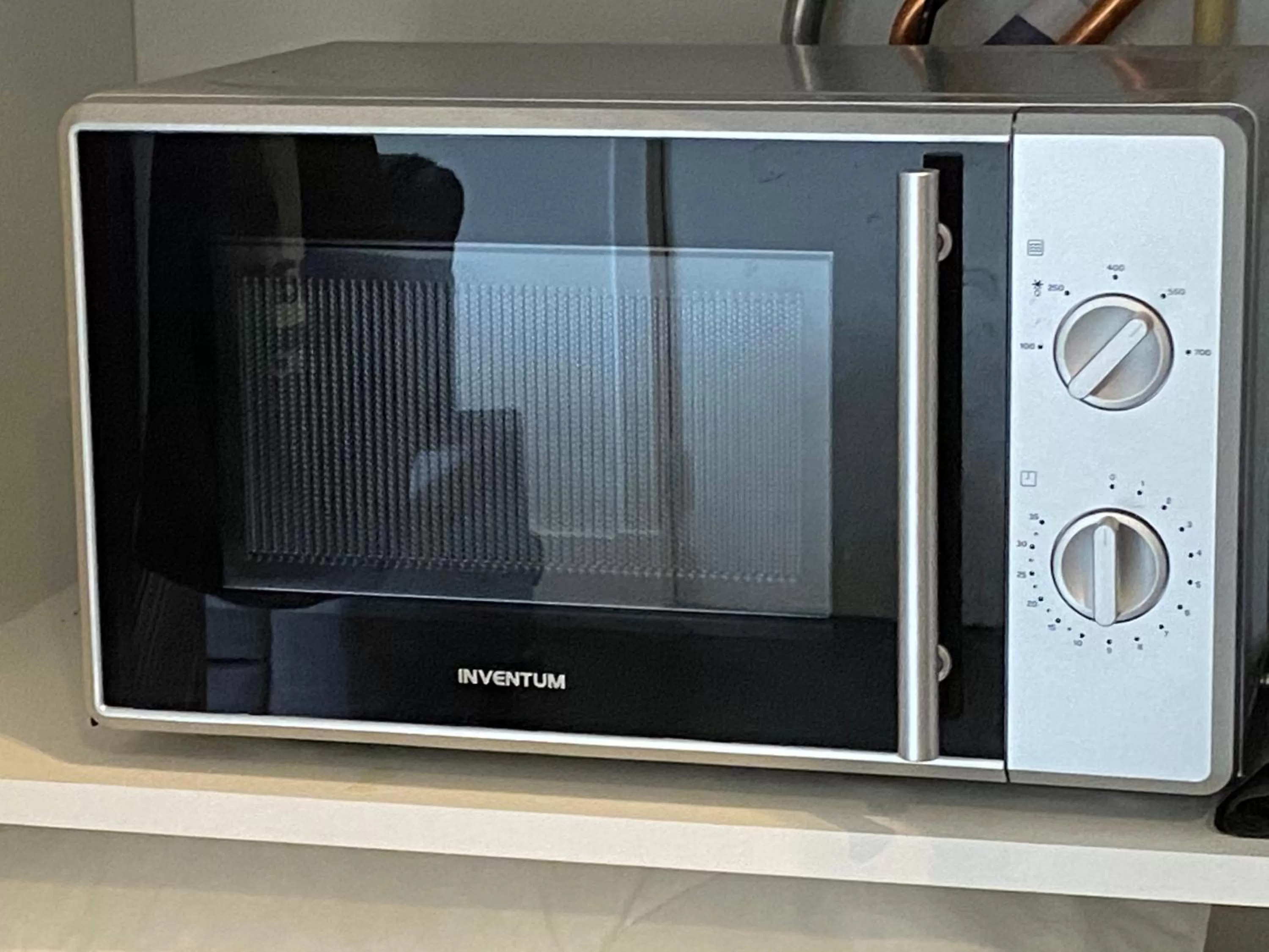 TV/Entertainment Center in Amstel Boutique Studio