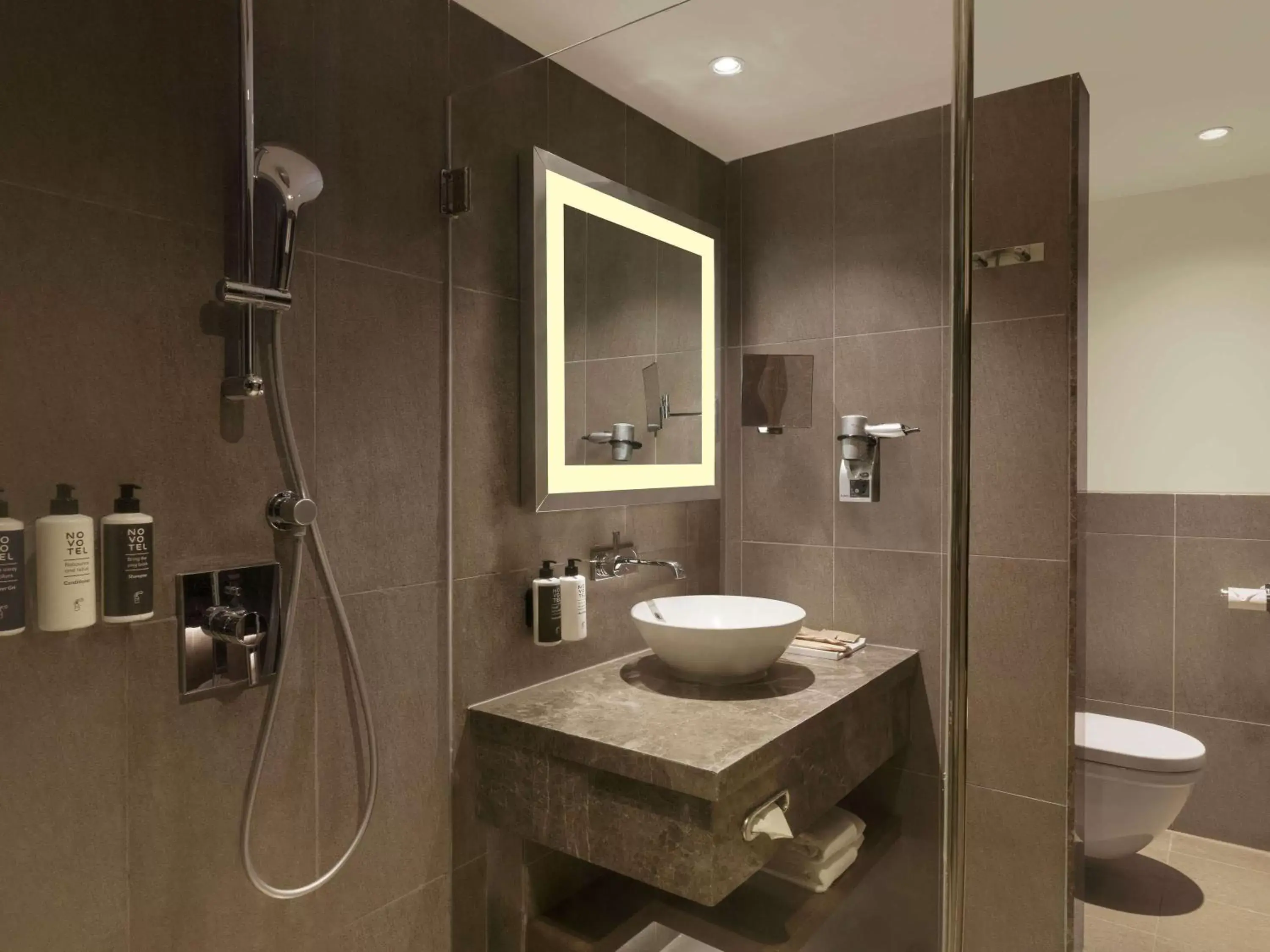 Bathroom in Novotel New Delhi Aerocity- International Airport