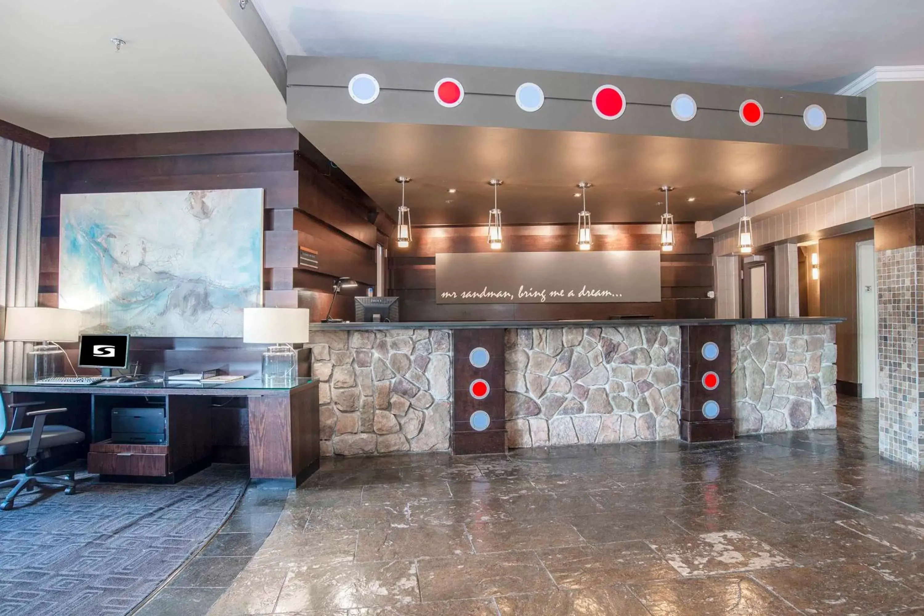 Lobby or reception in Sandman Hotel & Suites Kelowna Lobby or reception in Sandman Hotel & Suites Kelowna