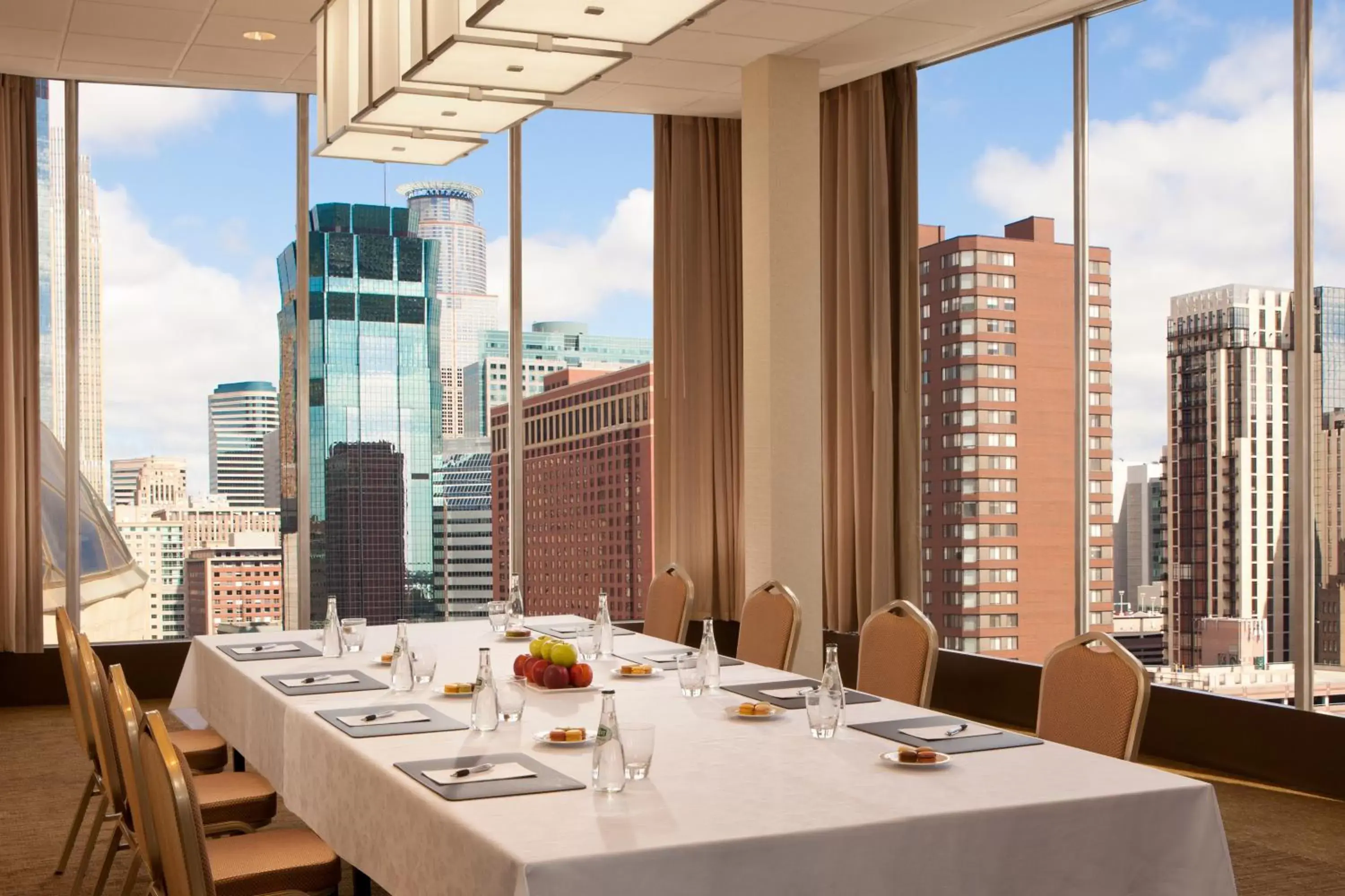 Business facilities in Millennium Minneapolis