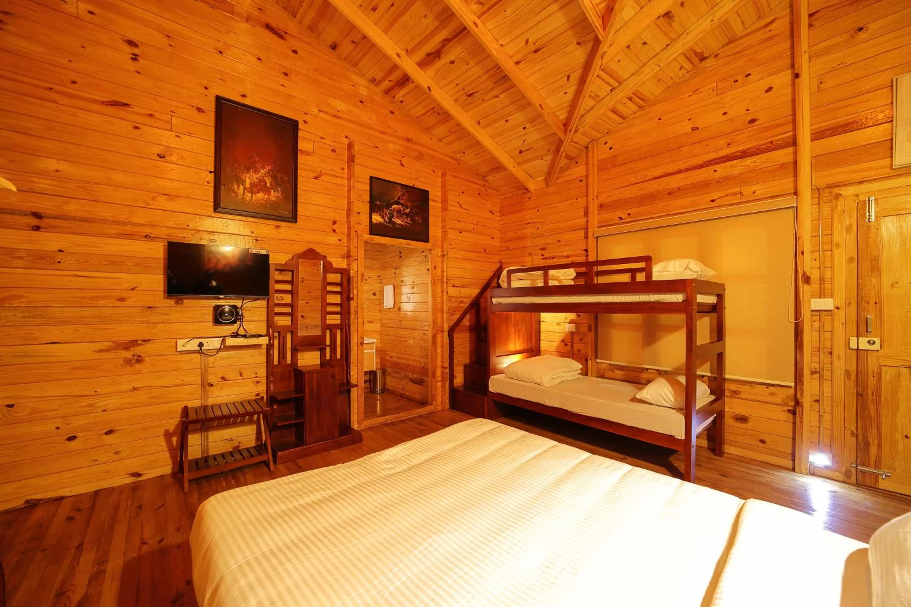 Bunk Bed in Woodrose Resort