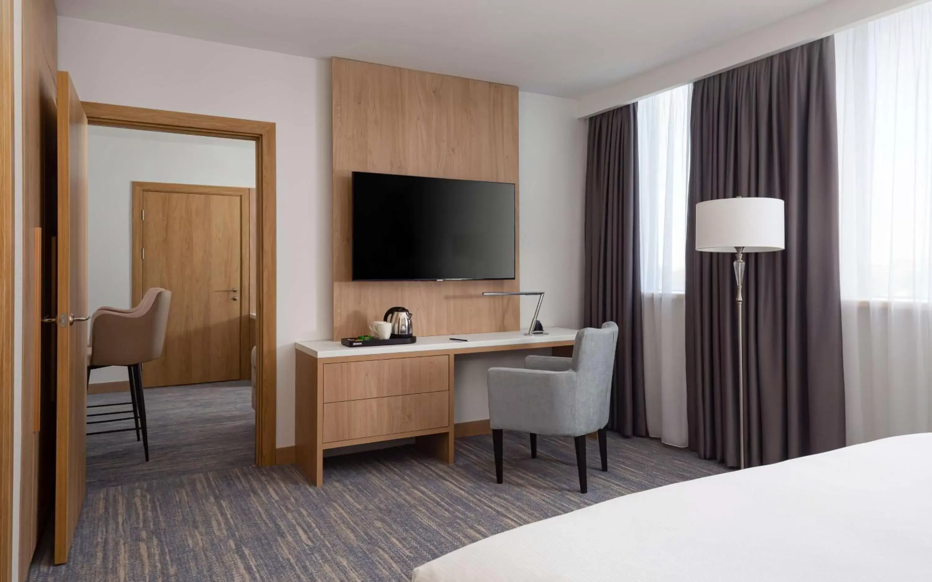Bedroom, TV/Entertainment Center in DoubleTree by Hilton Shymkent