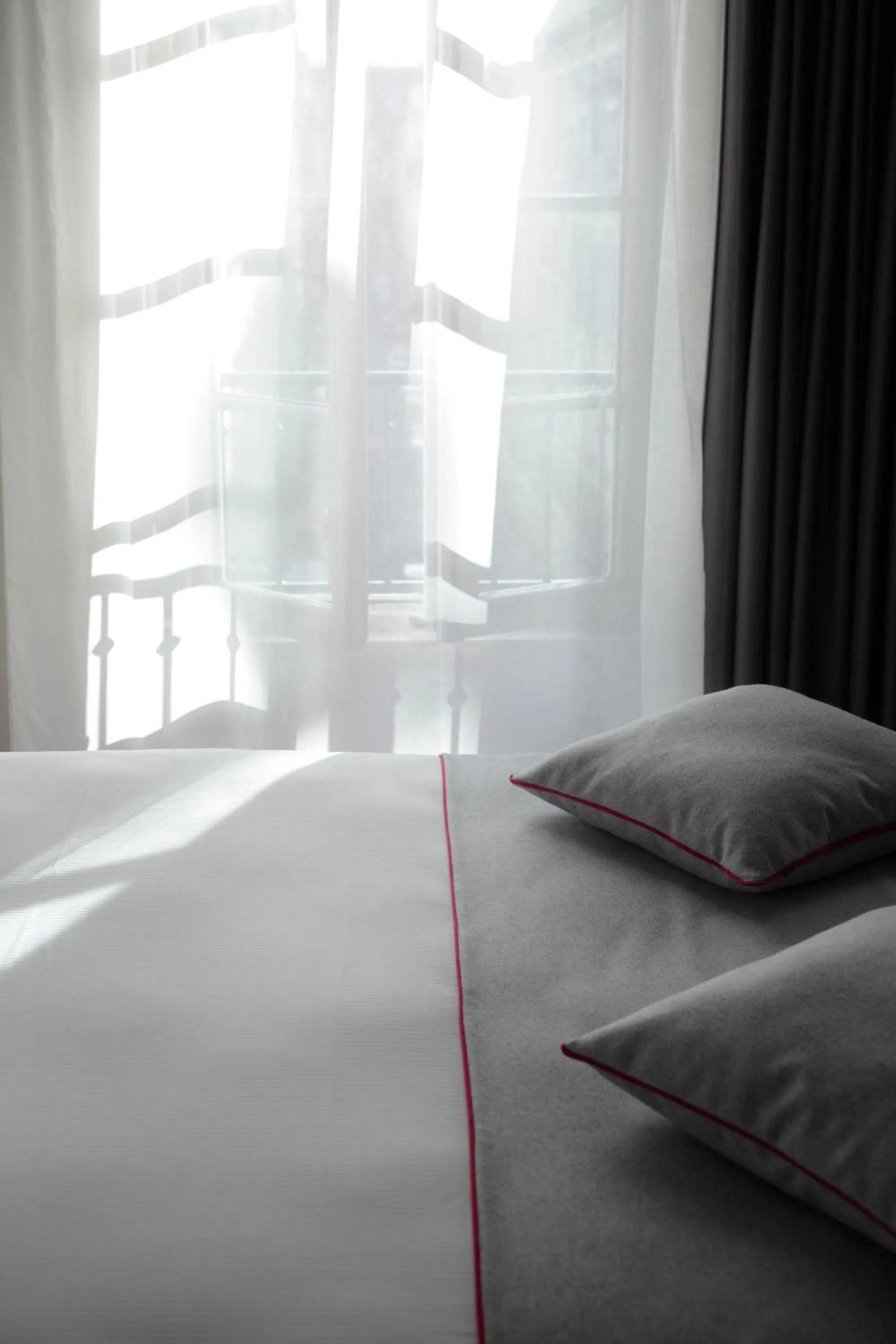 Bed in Hotel Saint Dominique