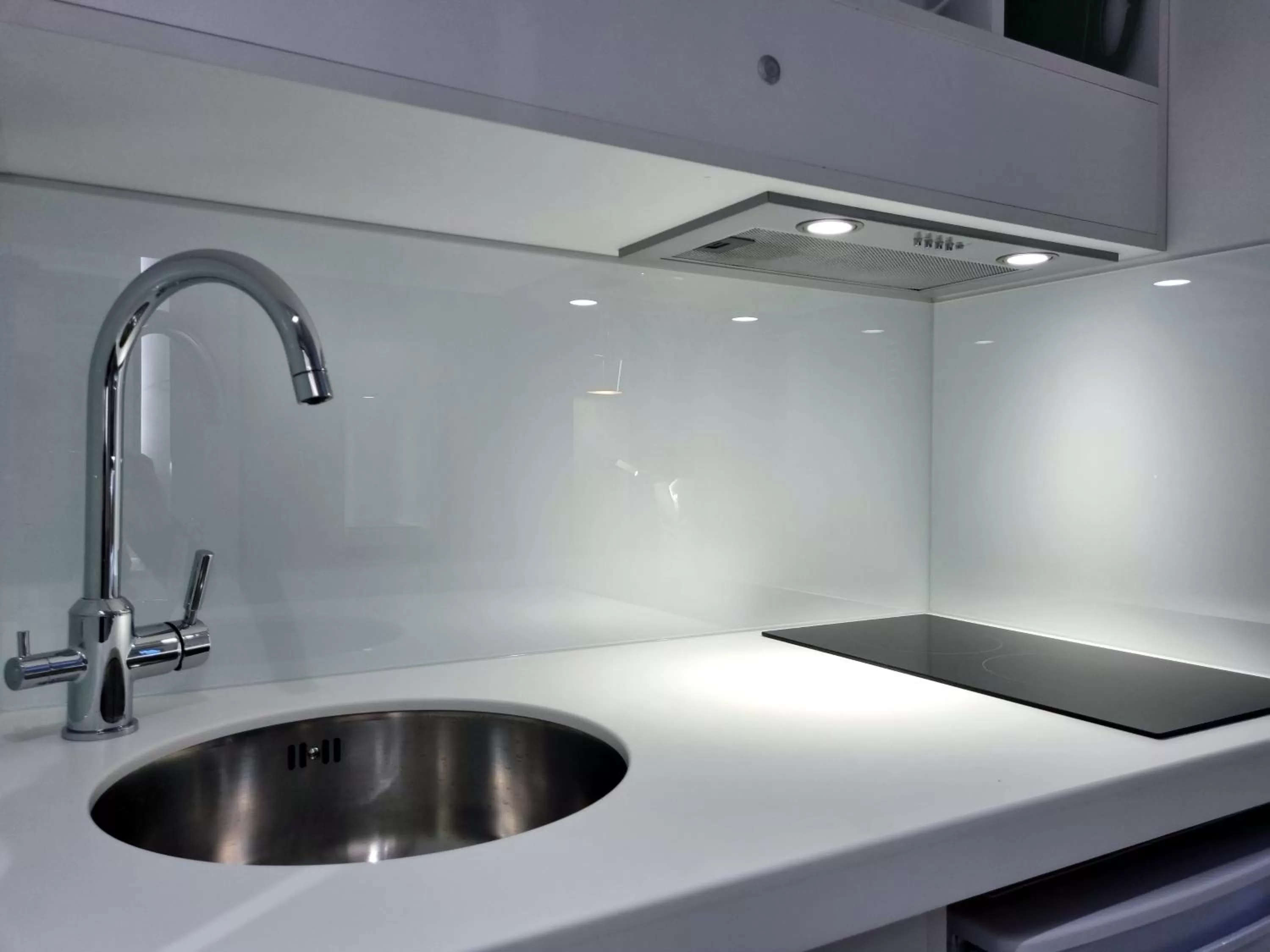 Kitchen or kitchenette in NOX Edgware Road