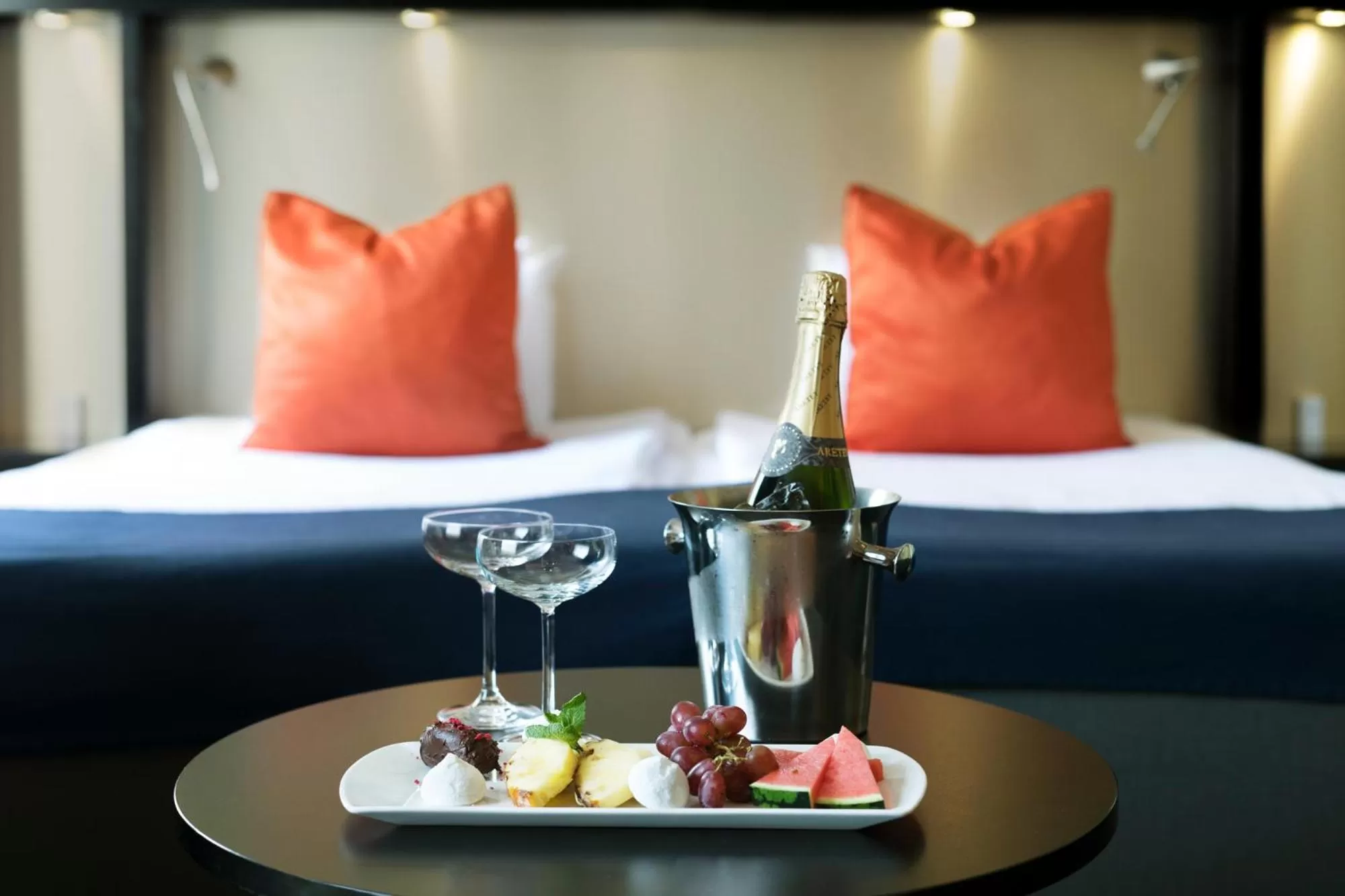 Bed in ProfilHotels Savoy