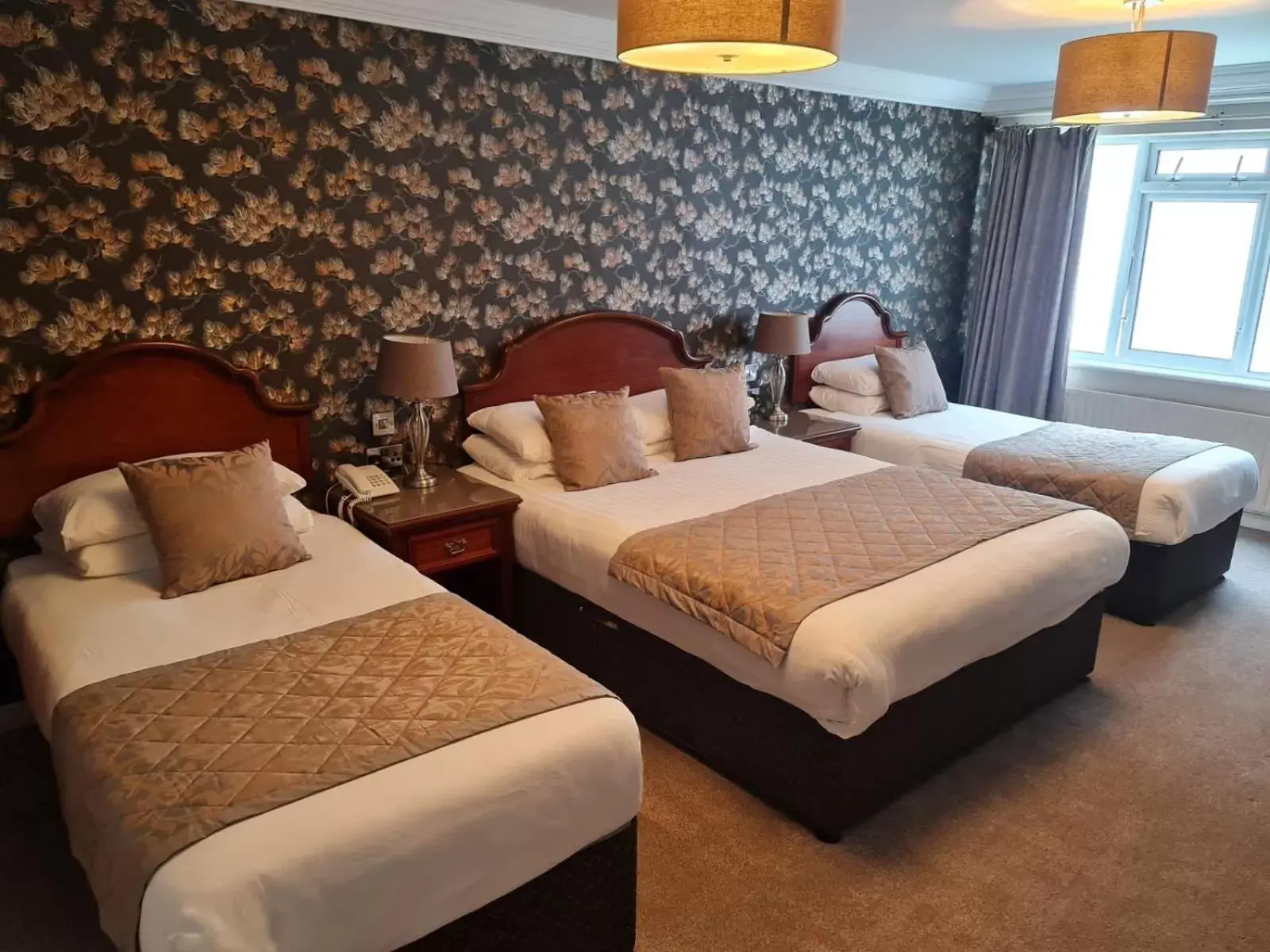 Bed in Abbey Hotel Donegal