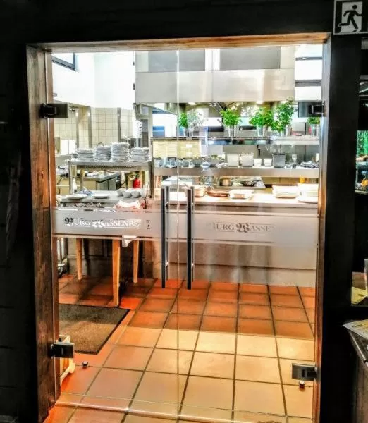 Restaurant/places to eat in Burg Wassenberg