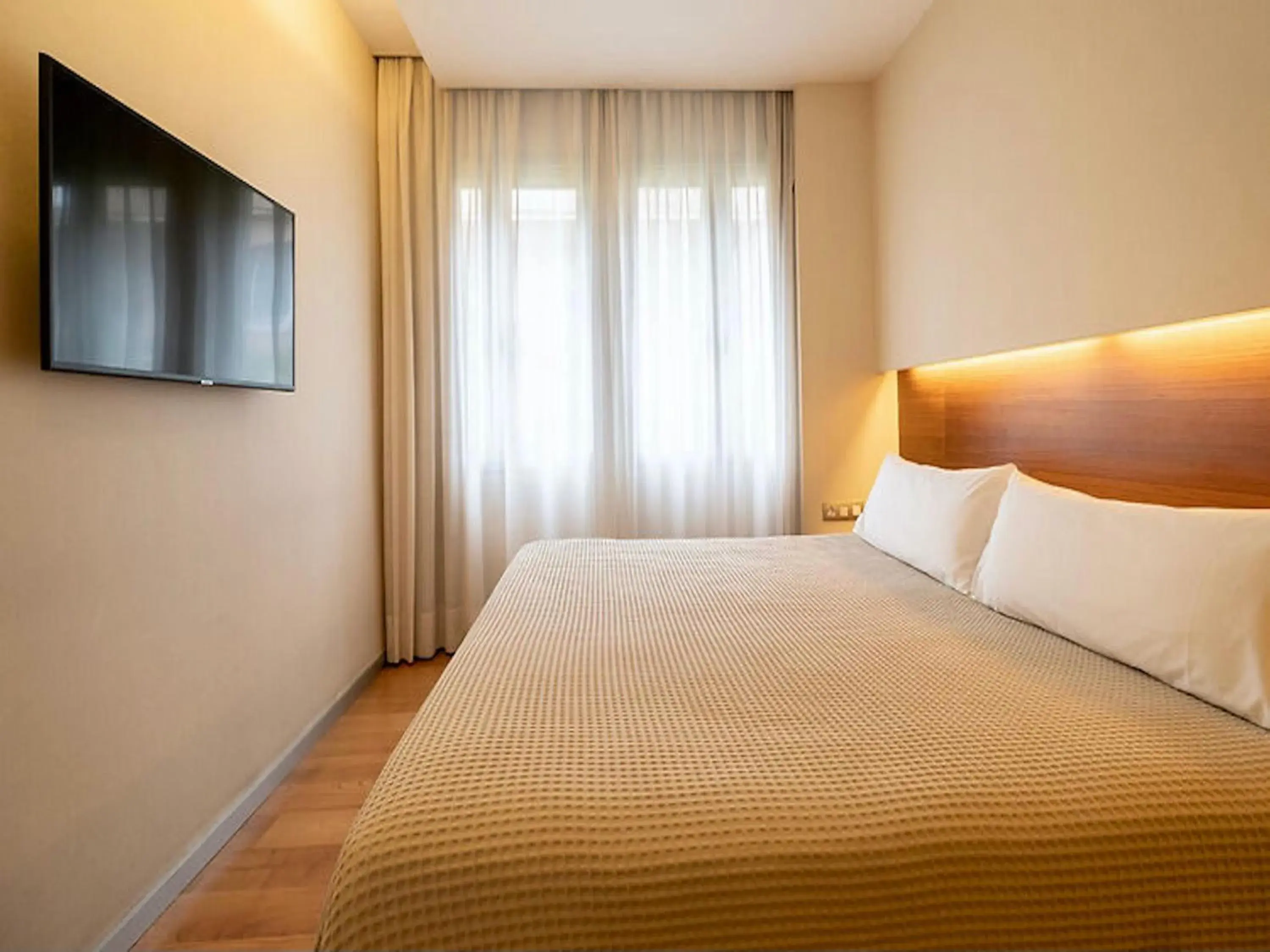 Bed in Hotel Turin Barcelona Bed in Hotel Turin Barcelona