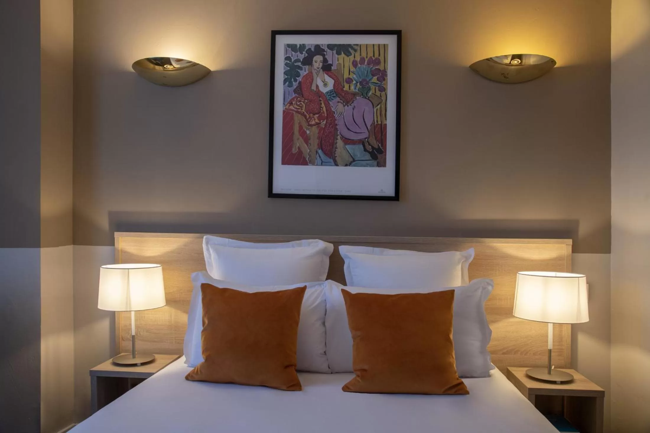 Bedroom in Hotel Amarante Cannes