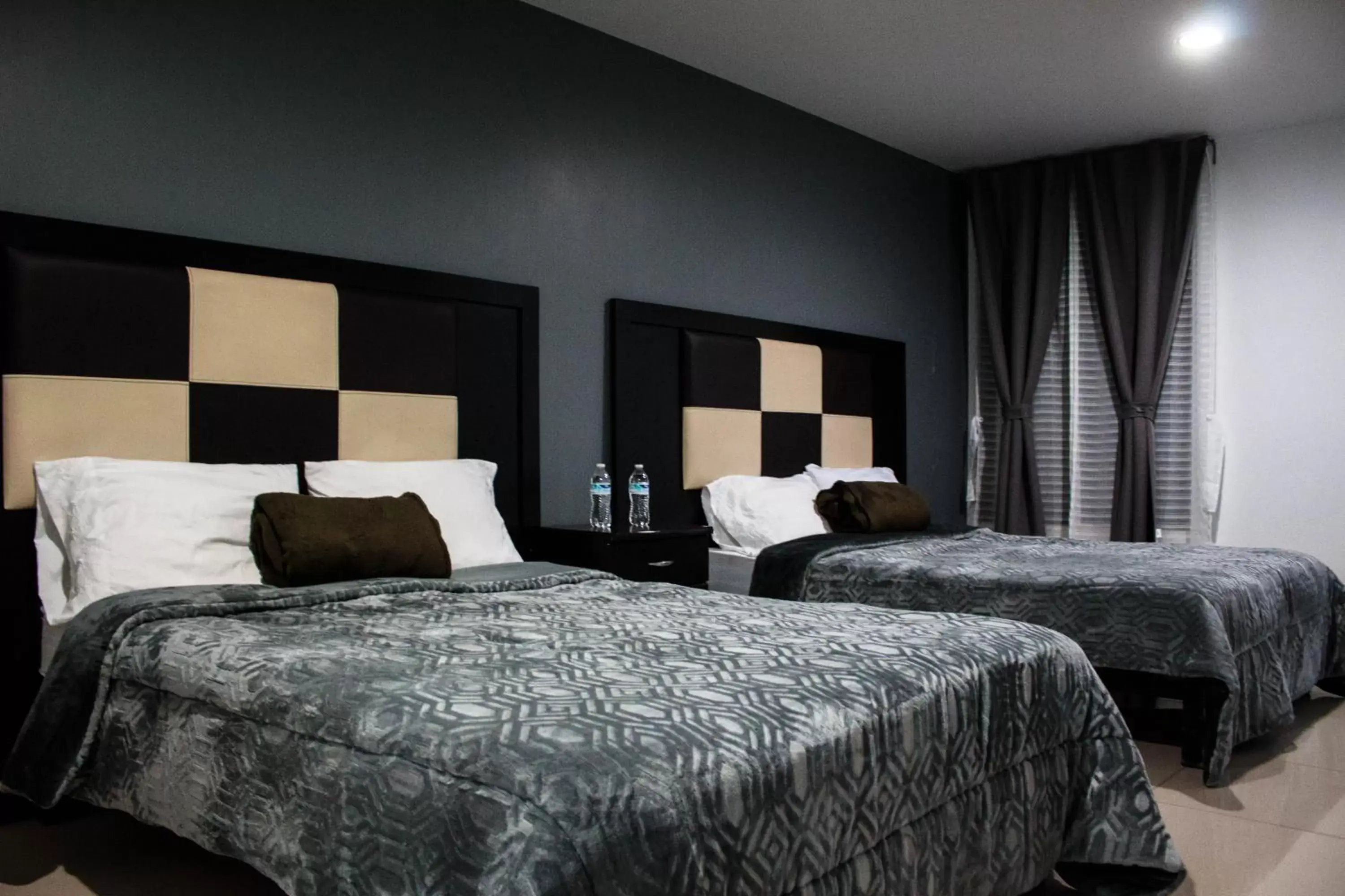 Bedroom, Bed in Hotel Casa Galeana Centro con Estacionamiento Privado