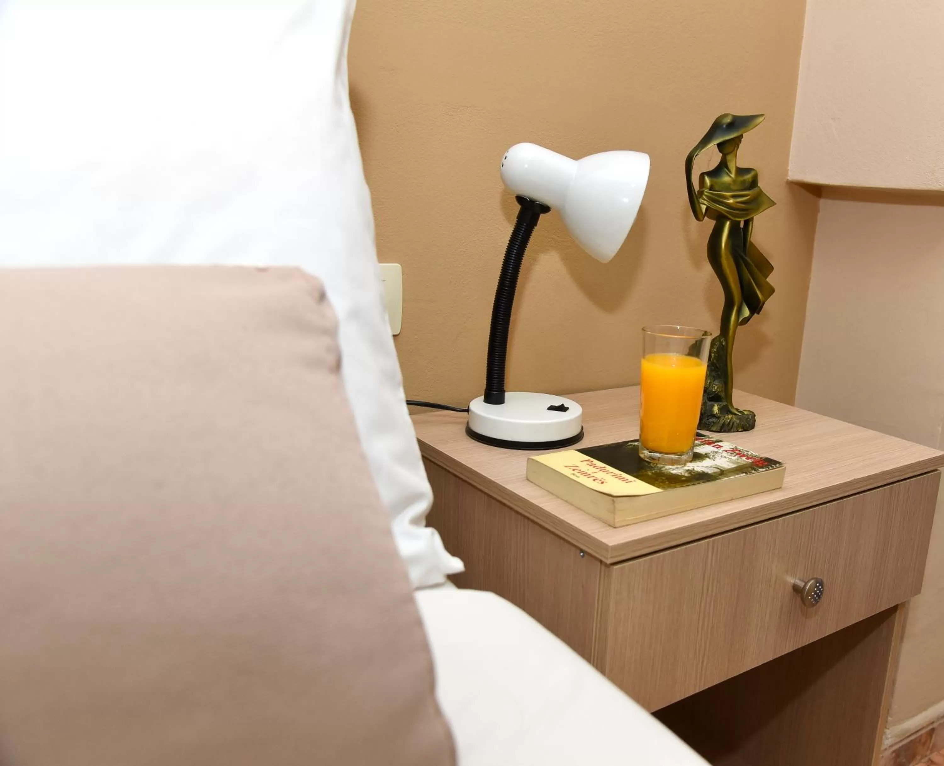 Bed in Centrum Hotel