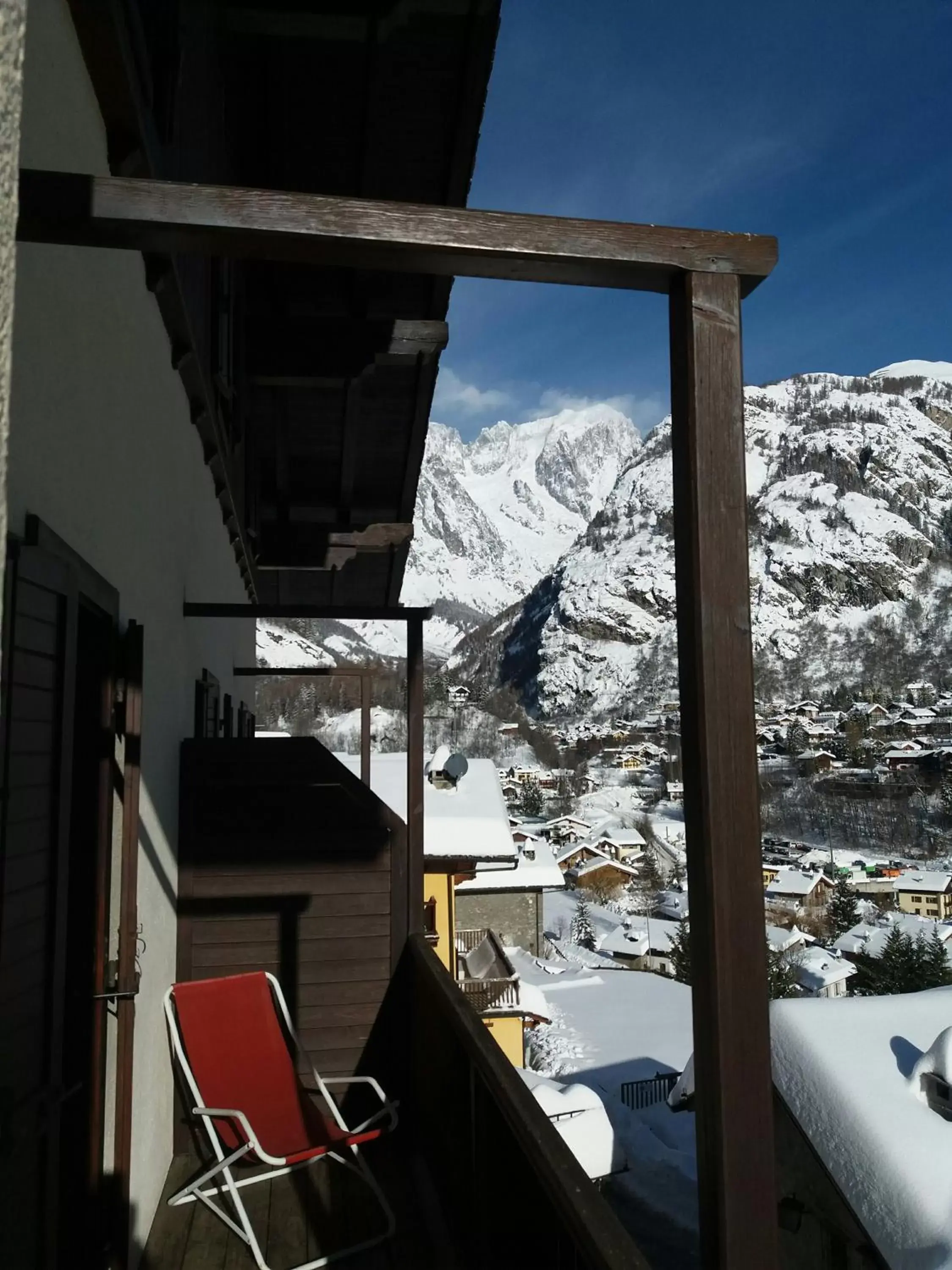 View (from property/room), Winter in Hotel Ottoz Meublé