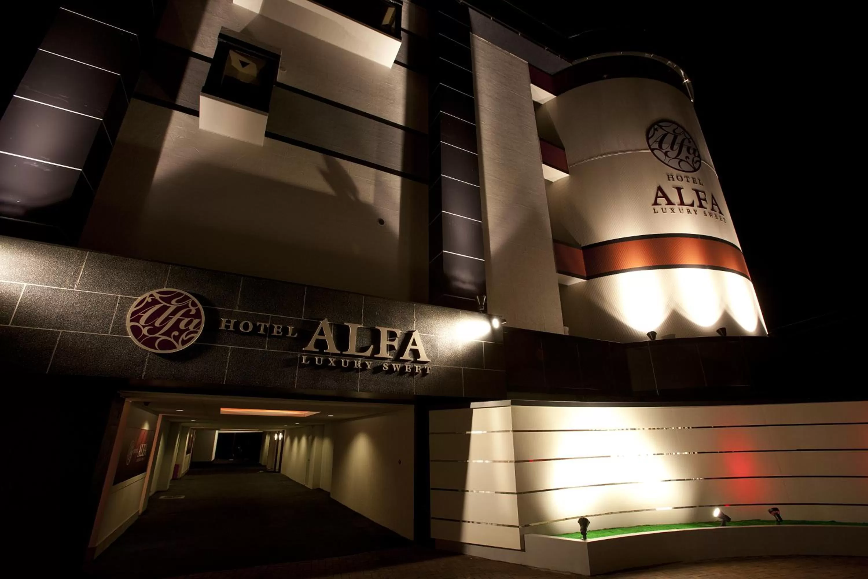 Property building in Hotel Alfa Kyoto