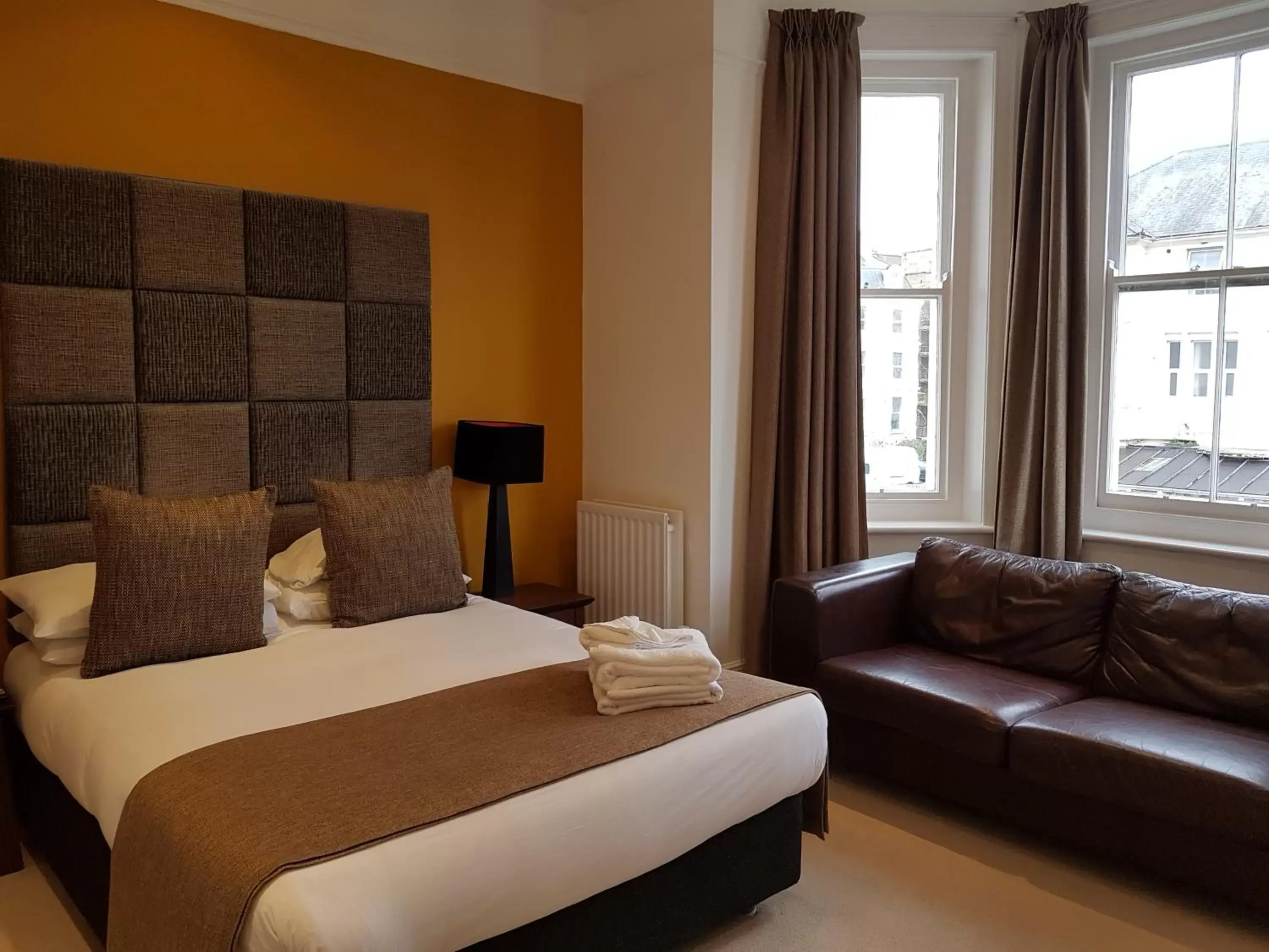 Superior Double Room - Ochry in The Relish Superior Double Room - Ochry in The Relish