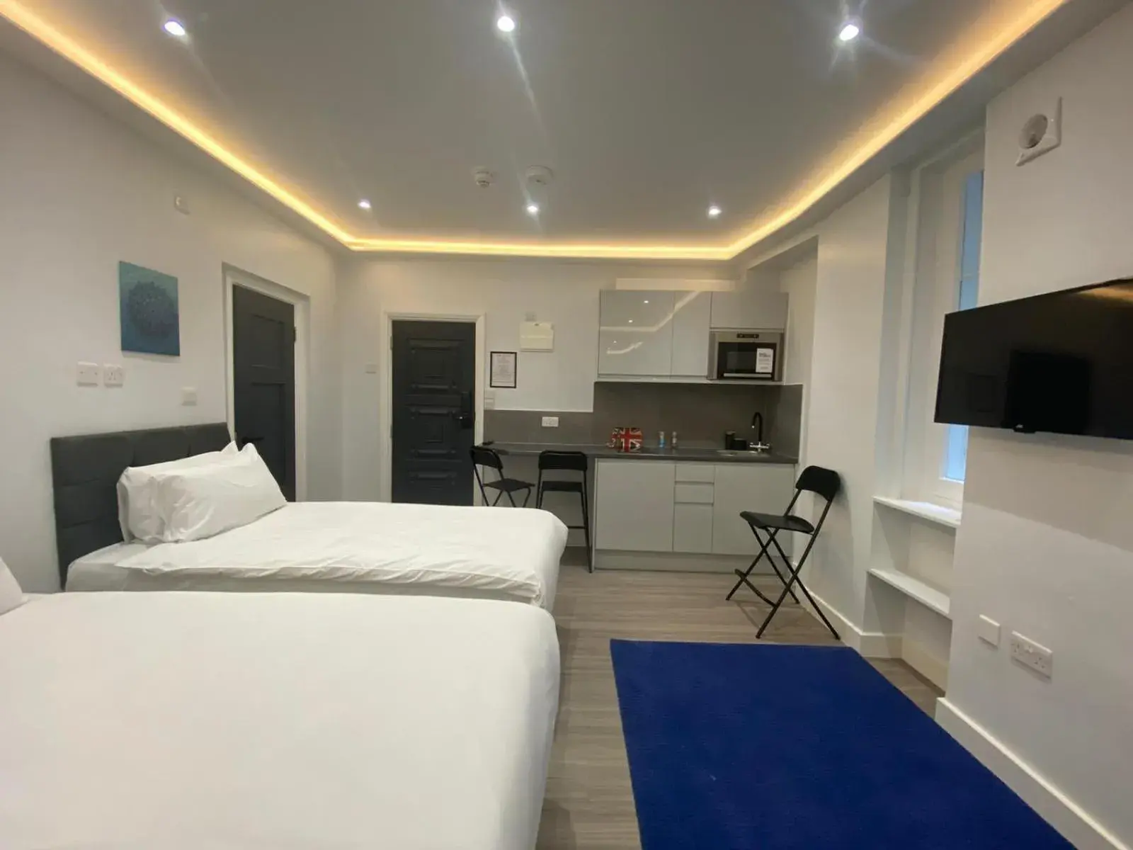Bedroom, TV/Entertainment Center in MSK Premium