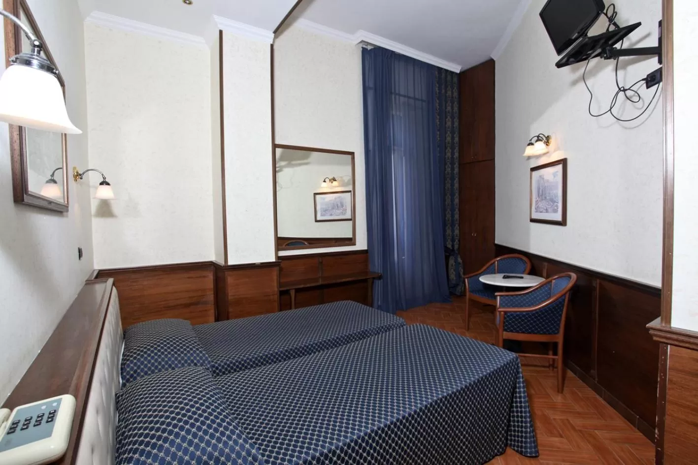 Bedroom, Bed in Hotel Nardizzi Americana