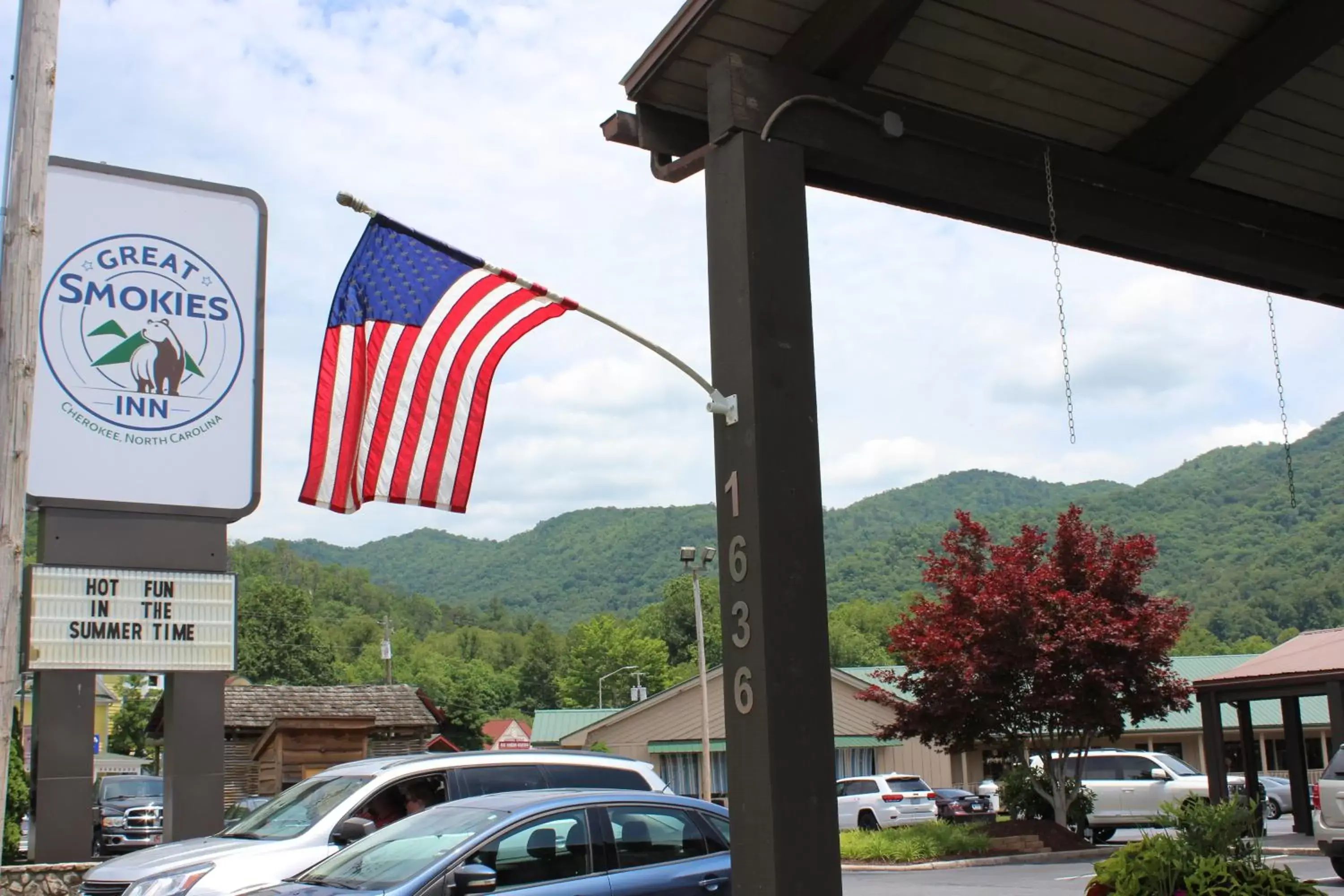 Mountain View in Great Smokies Inn - Cherokee