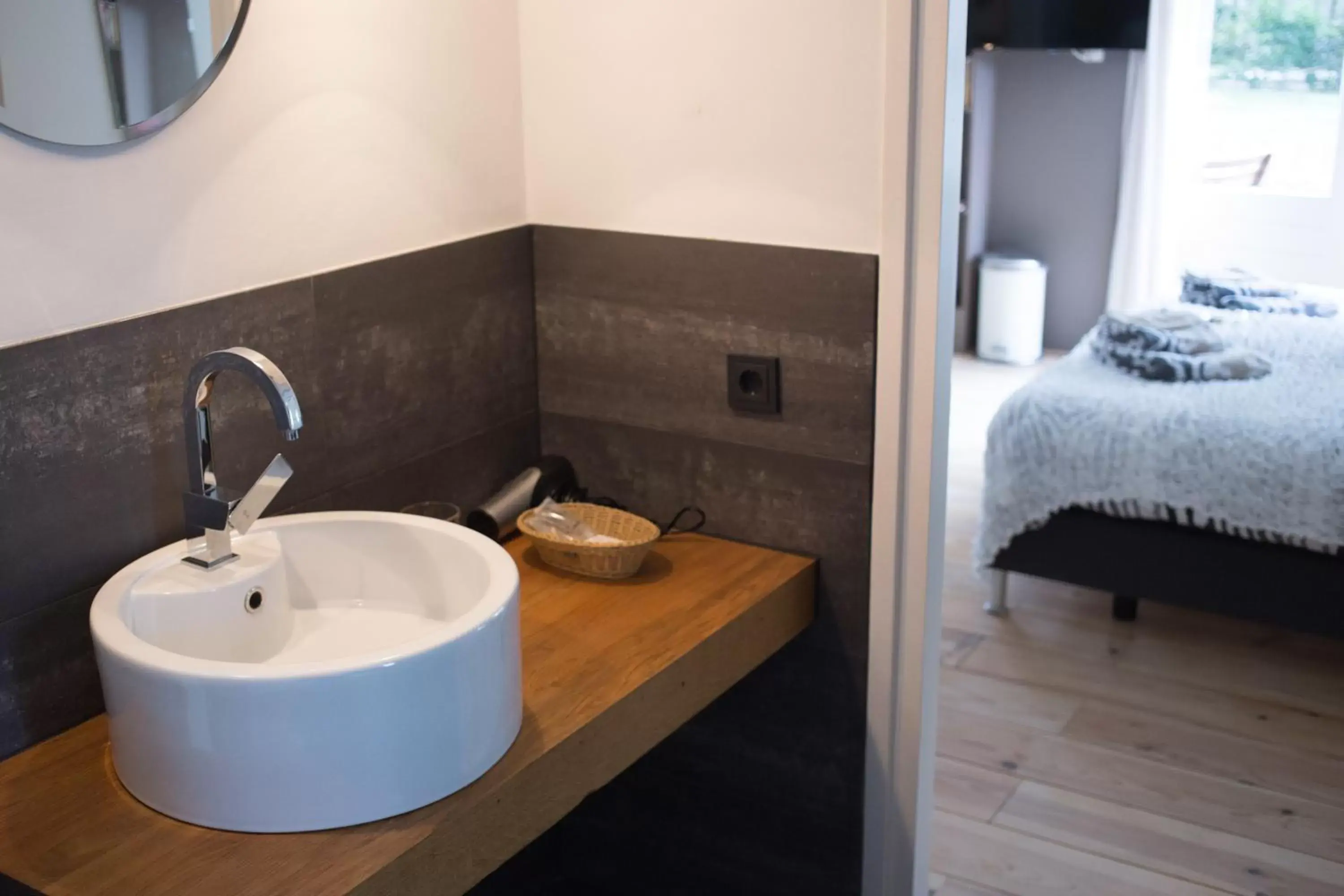 Bathroom in Bed and Breakfast Hattem