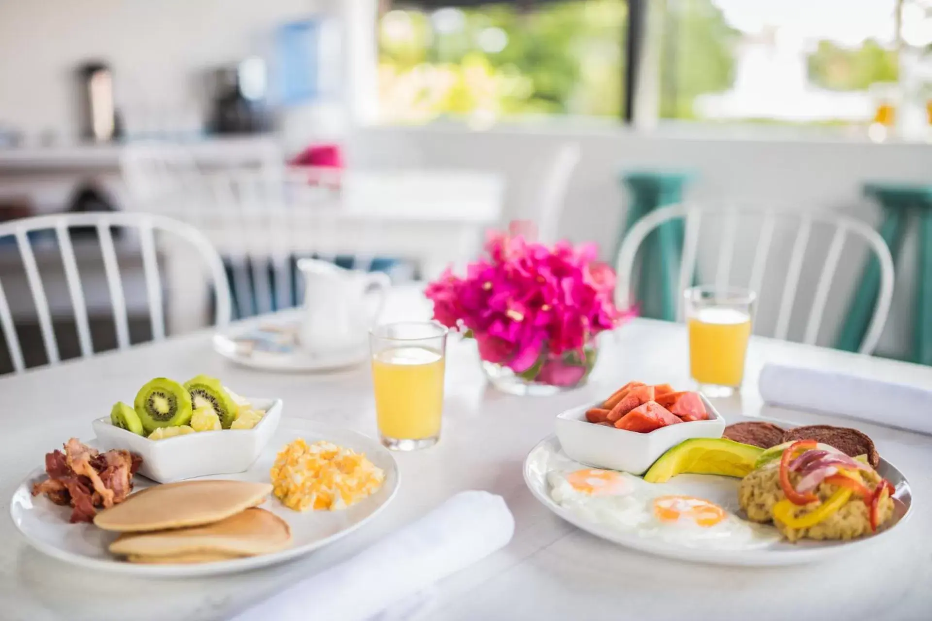 American breakfast, Breakfast in Garden By The Sea