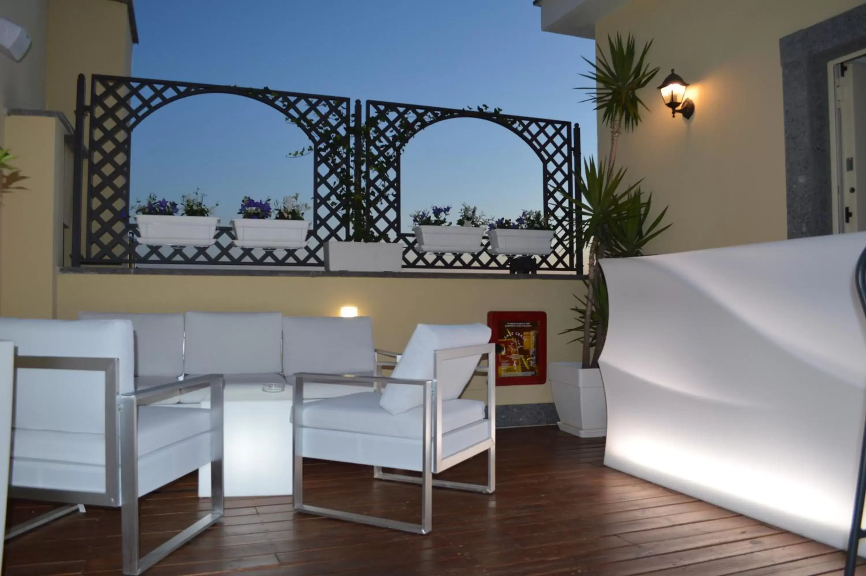 Lounge or bar in Hotel Montecarlo