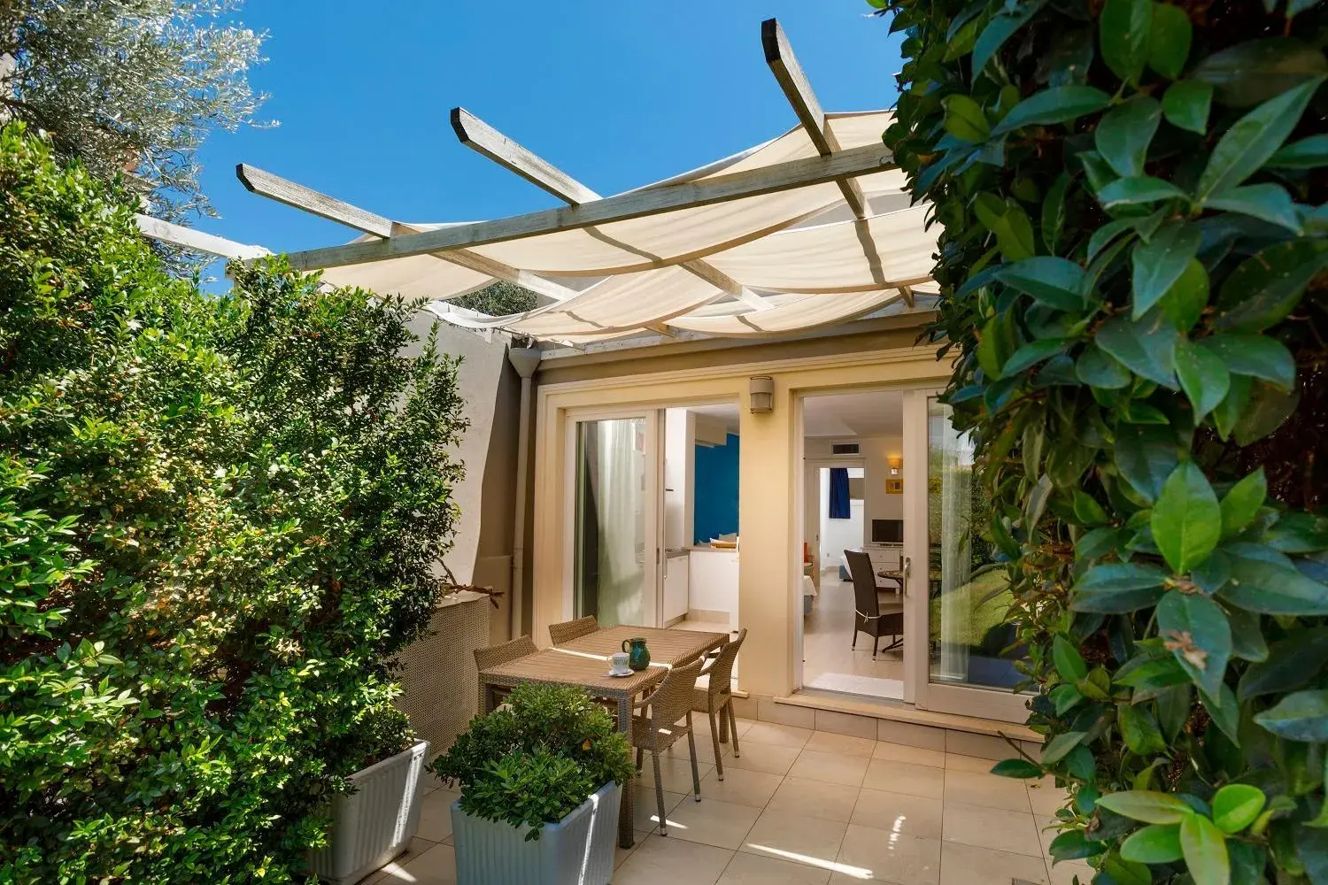 Patio, Patio/Outdoor Area in Hotel La Villa Del Mare