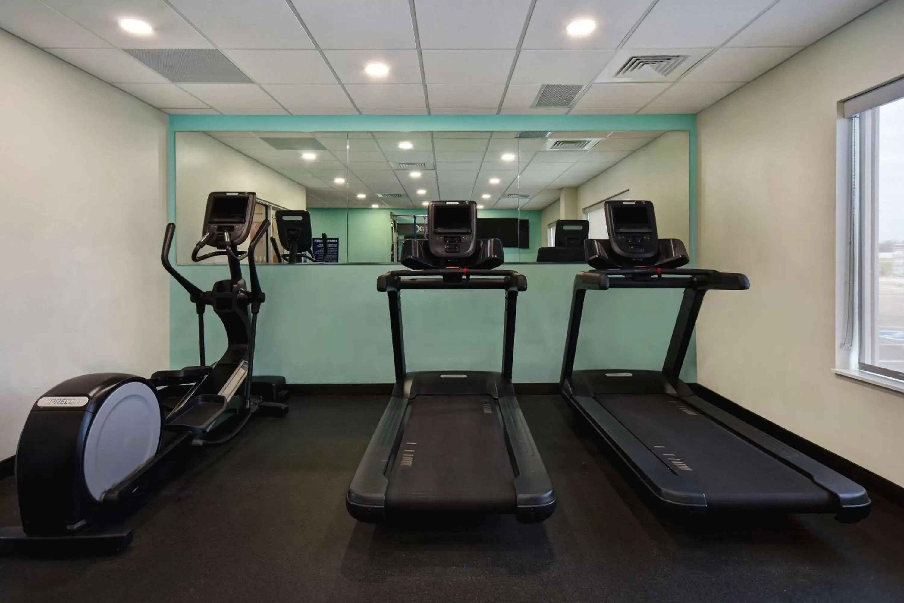 Fitness centre/facilities, Fitness Center/Facilities in Tru By Hilton West Memphis, Ar