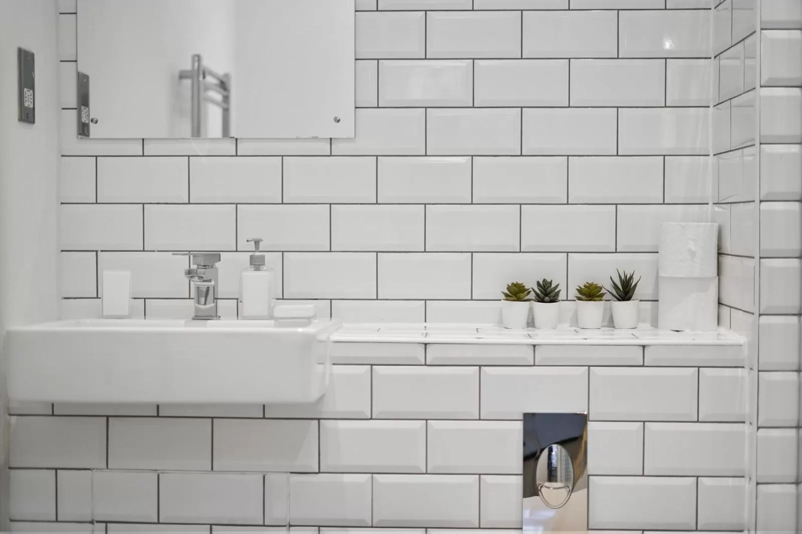 Bathroom in Onyx O2 Arena Brindley Place Broad Street Large Spacious Apartment