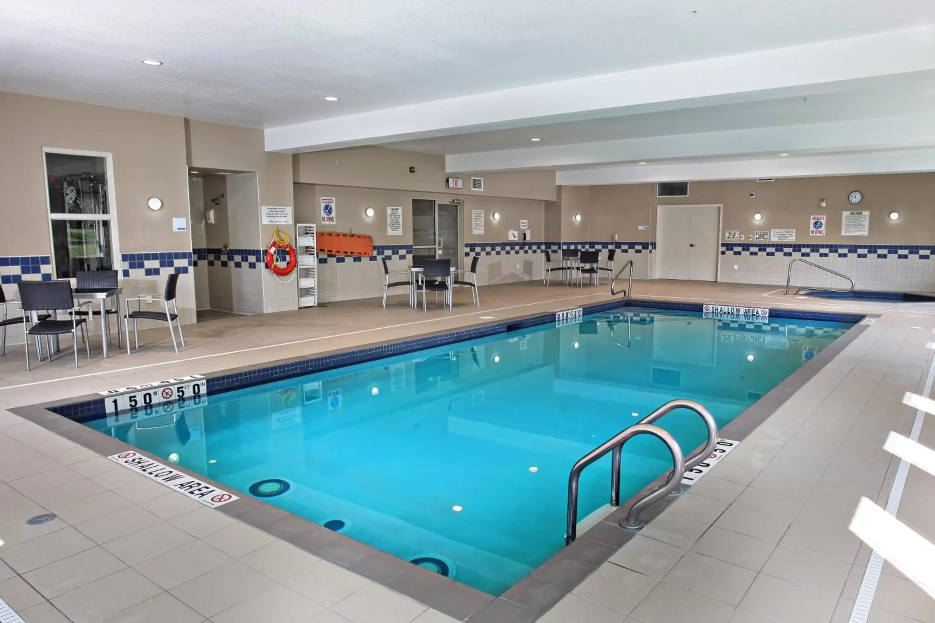 Swimming Pool in Comfort Inn & Suites